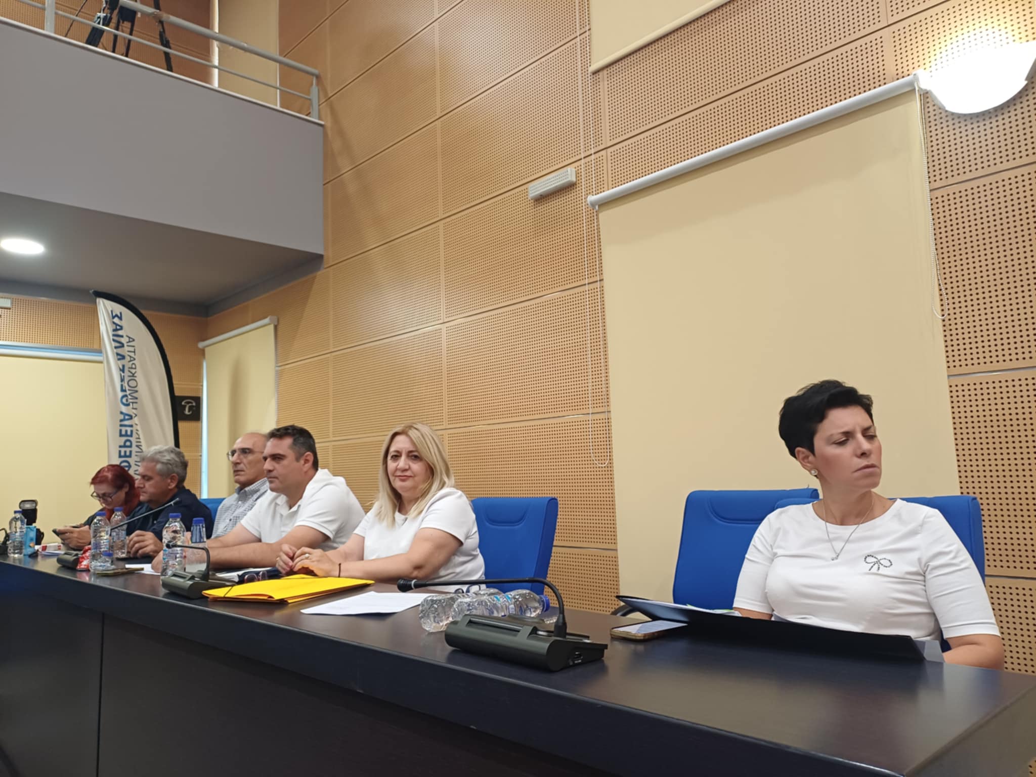 Οδηγός για όλες τις Περιφέρειες: ο μοριακός έλεγχος στο σάλιο  Ο Δημ. Κουρέτας για τα μέτρα της Περιφέρειας  για την ευλογιά