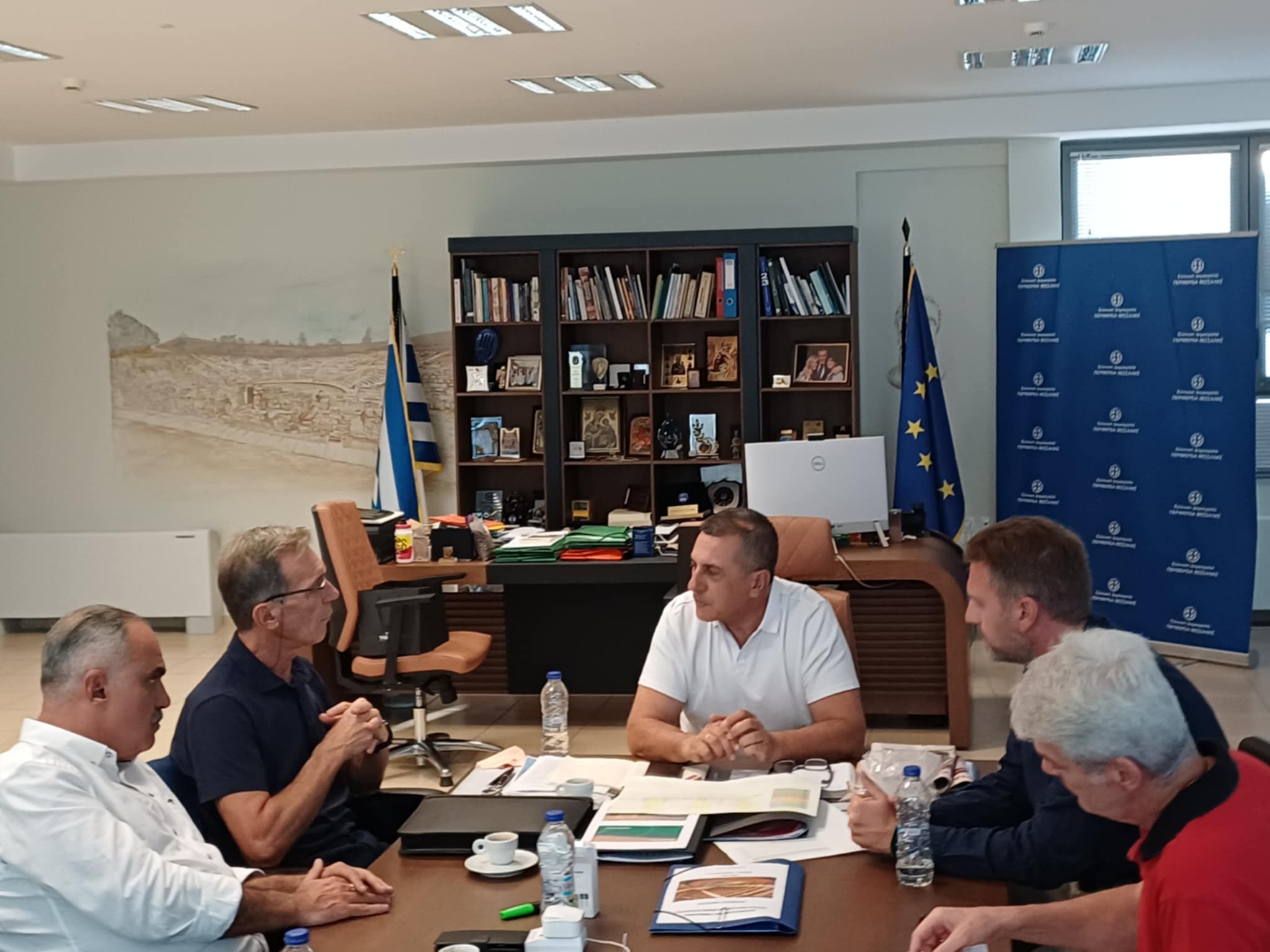 Συνάντηση Κουρέτα με πρόεδρο ΔΕΘ – Σημαντική δωρεά στον Δήμο Αργιθέας για δομή επισκεπτών και ορειβατών (ΦΩΤΟ)