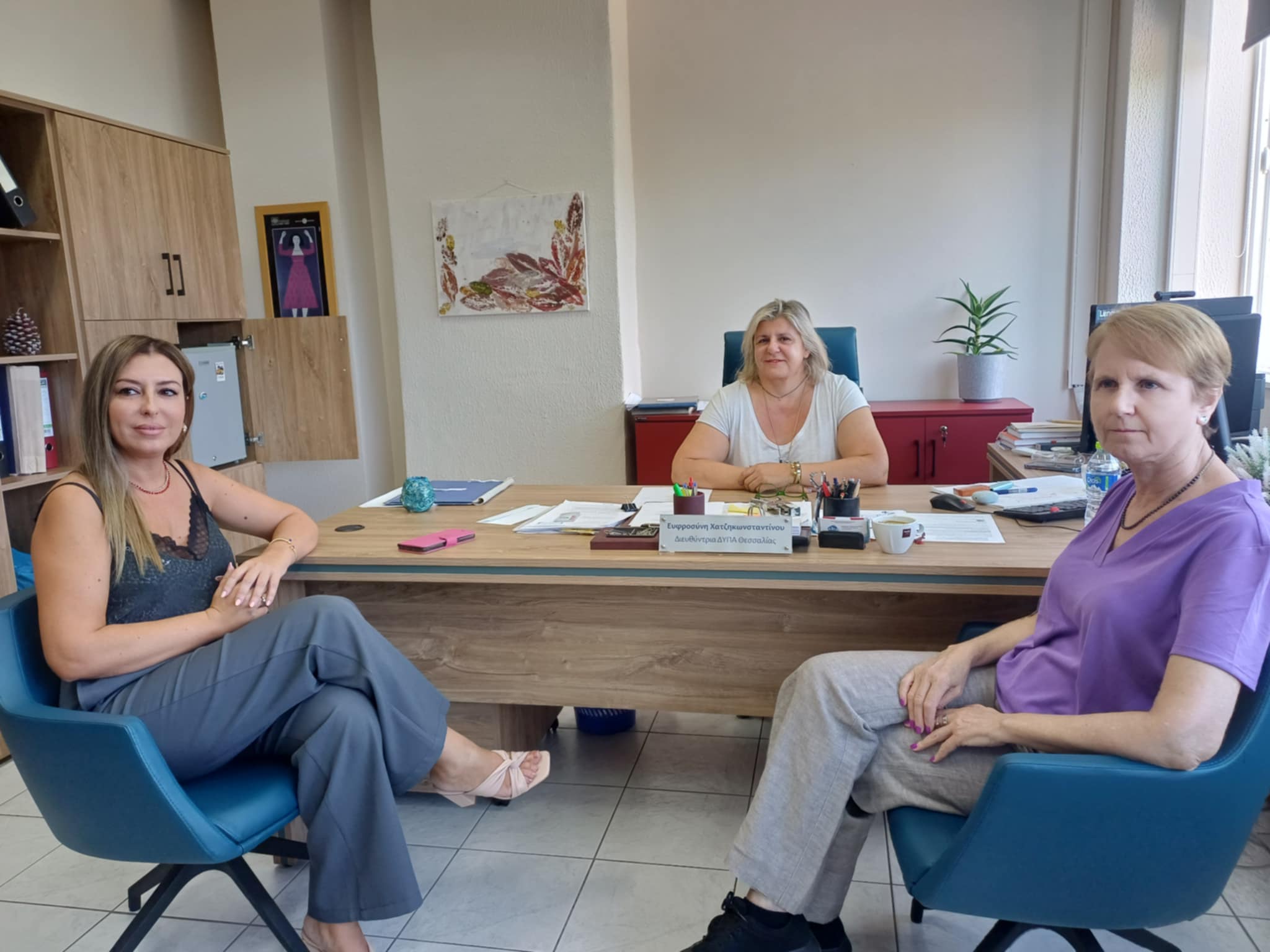 Ενημερωτικό περίπτερο «Οpen Day-Γνώρισε τις σχολές της ΔΥΠΑ» λειτουργεί στην πλατεία Ταχυδρομείου (φωτο)