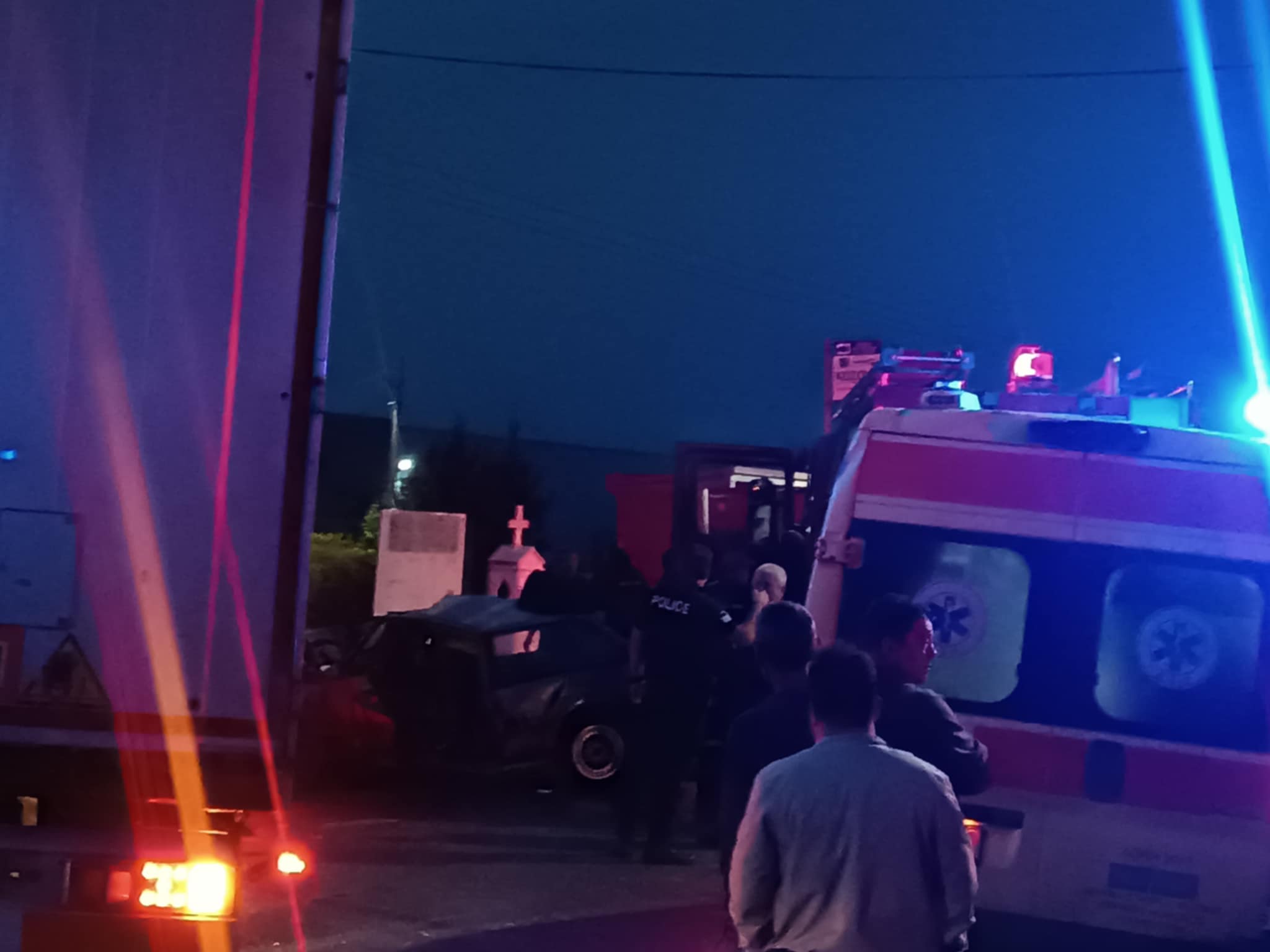 Σοβαρό τροχαίο στην ΠΕΟ Λάρισας- Βόλου στο Μόδεστο: σύγκρουση νταλίκας με ΙΧ-ένας σοβαρά τραυματίας (ΦΩΤΟ+video)