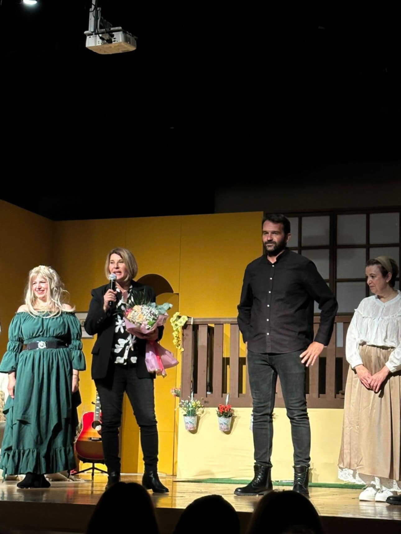 Με μεγάλη επιτυχία ολοκληρώθηκαν οι παραστάσεις της θεατρικής ομάδας «Ζέππελιν» (ΦΩΤΟ)