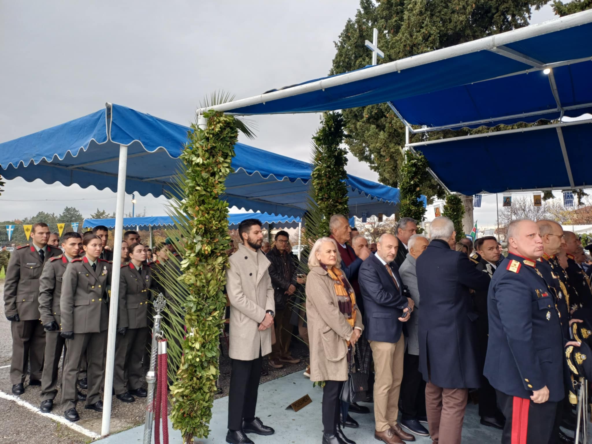 Με λαμπρότητα ο εορτασμός της Αγίας Βαρβάρας στο στρατόπεδο Μπουγά στη Λάρισα (ΦΩΤΟ+video)