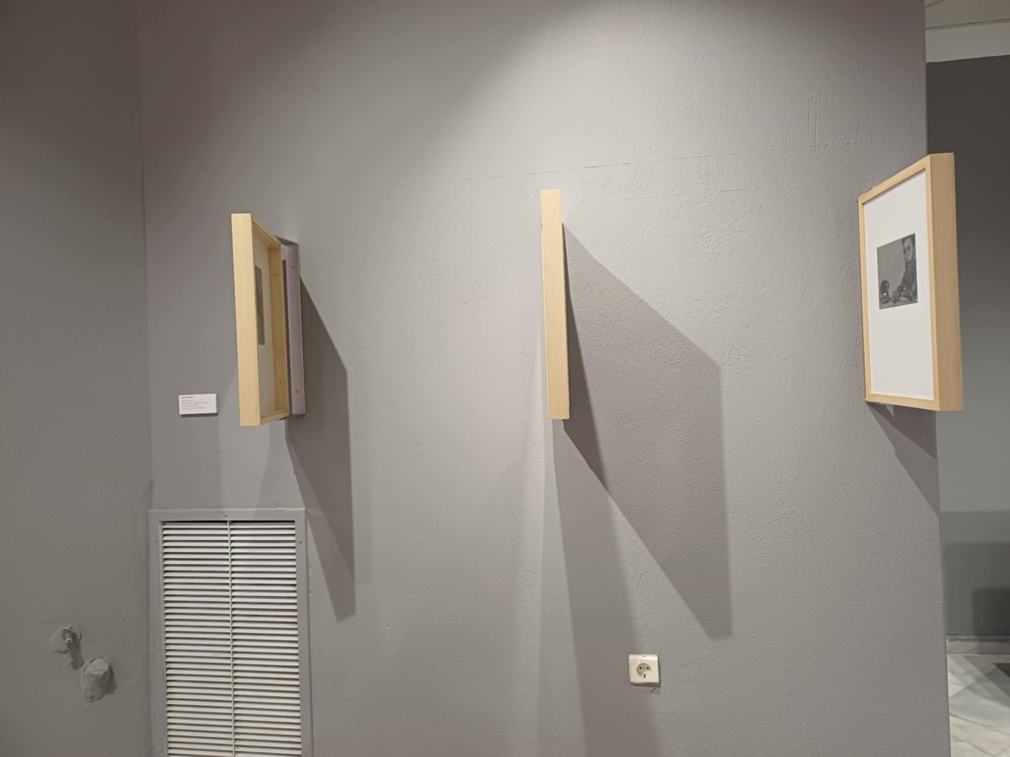 Εγκαινιάζεται αύριο στη Δημοτική π[ανακοθήκη η  έκθεση σύγχρονης τέχνης «Memento Sedere» (ΦΩΤΟ)