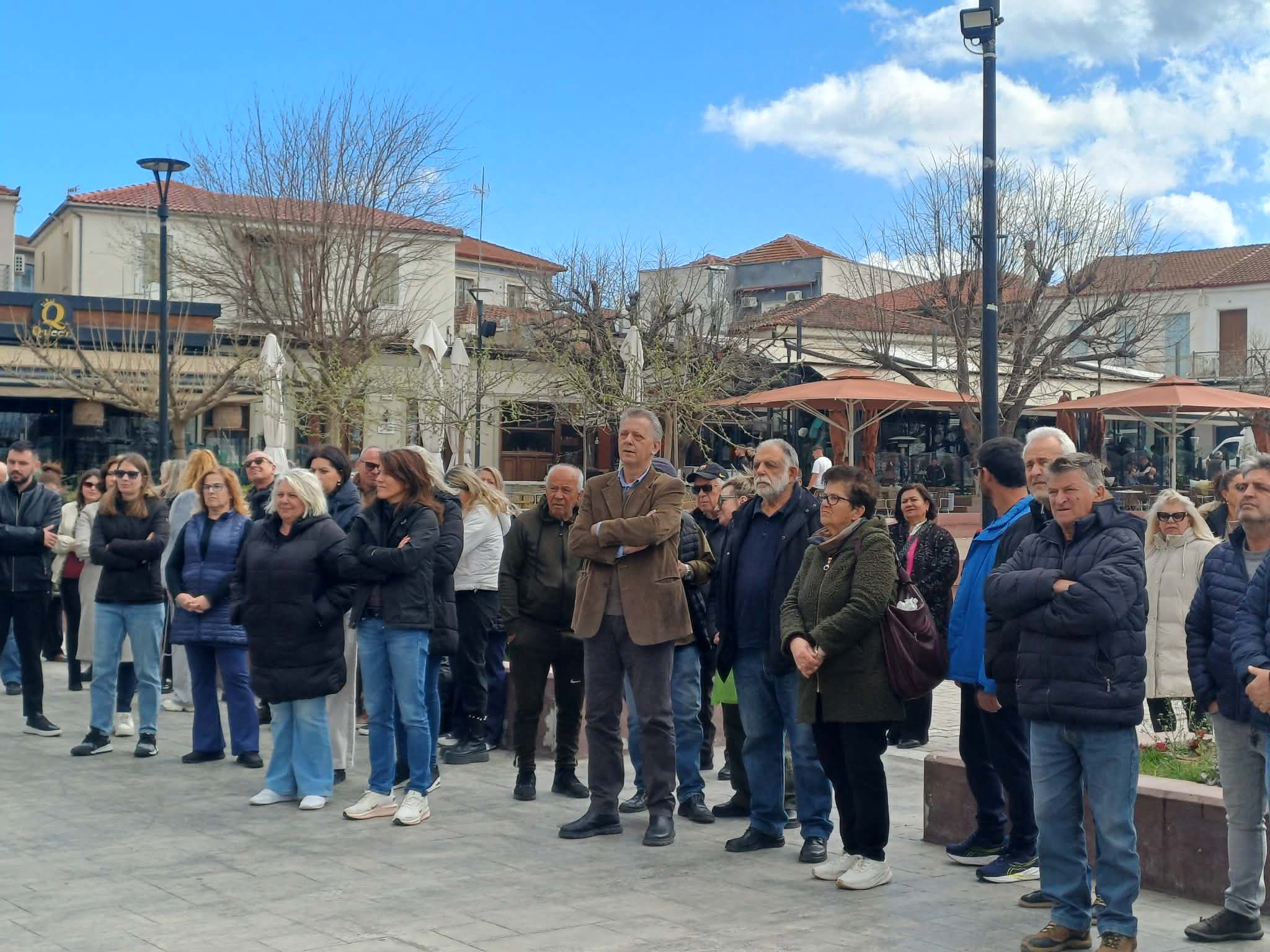 Οργή δημάρχων Αγιάς, Τεμπών, Τυρνάβου και πορεία διαμαρτυρίας ενάντια  στο κλείσιμο καταστημάτων ΕΛΤΑ (ΦΩΤΟ+video)