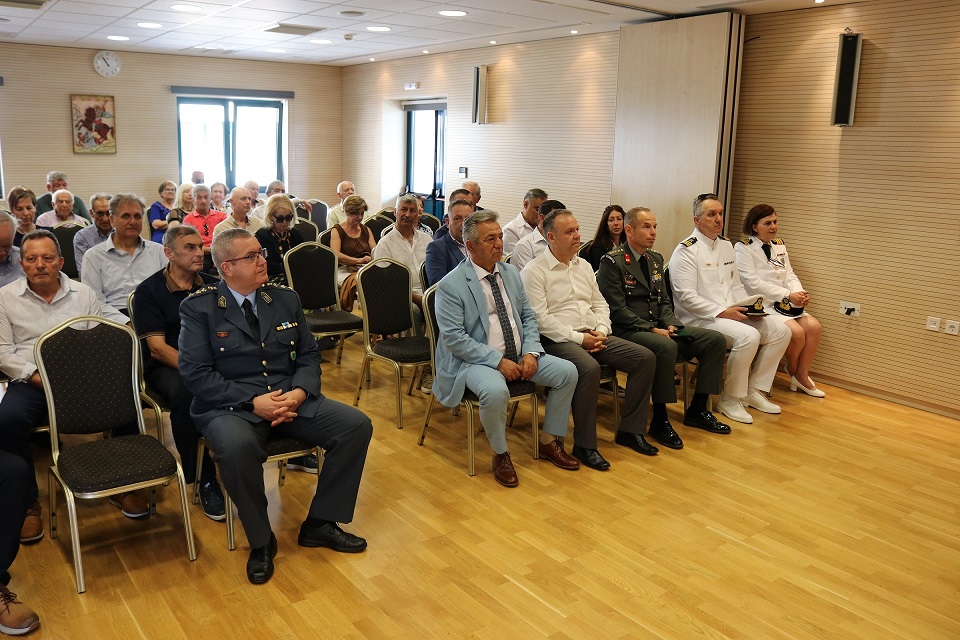 Εορτασμός της «Ημέρας Τιμής των Αποστράτων της Ελληνικής Αστυνομίας» στη Θεσσαλία (ΦΩΤΟ)