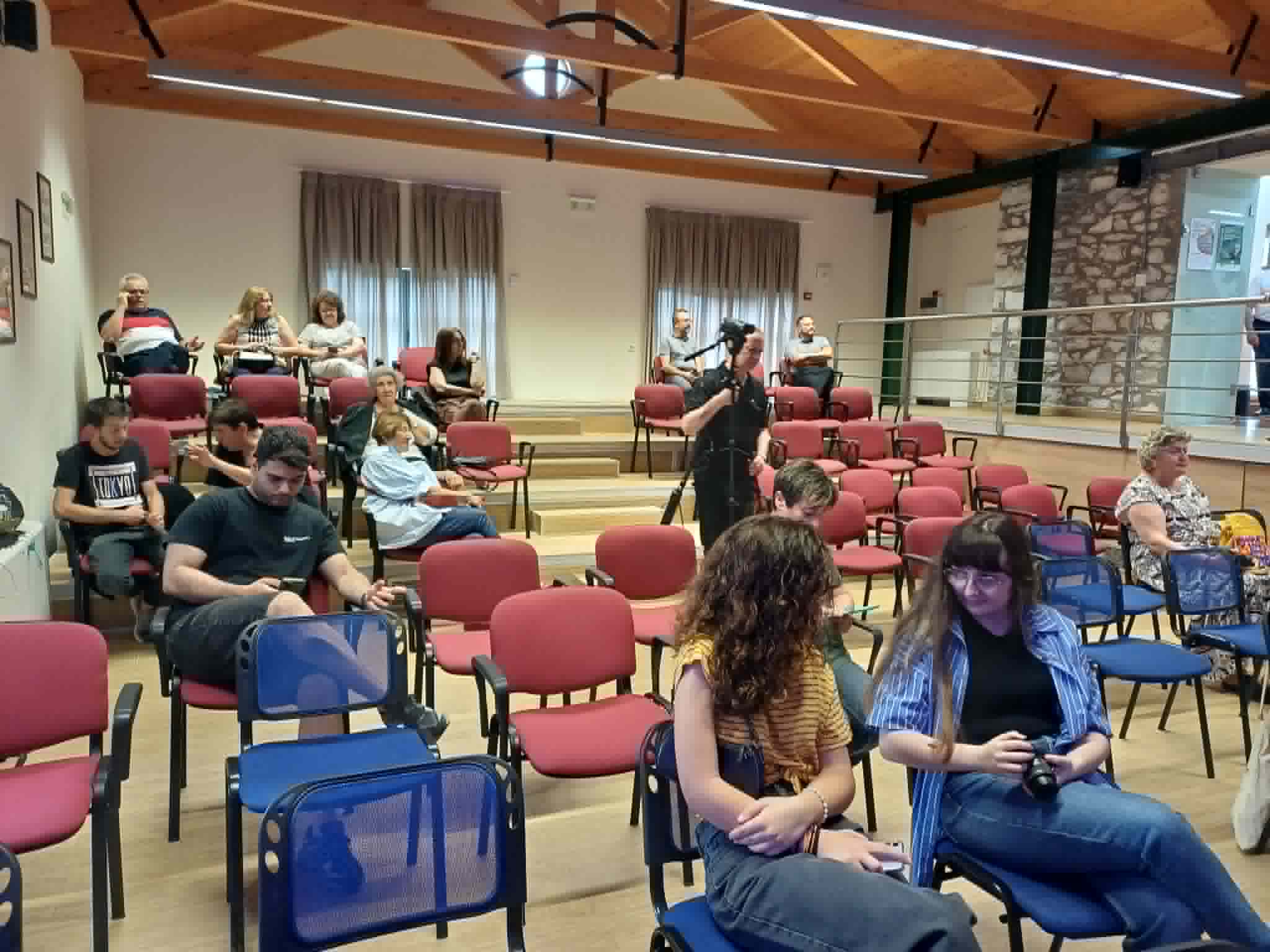 Ξεκίνησε το «Φεστιβάλ ΛΕΑ» στη Λάρισα γέφυρα με τον πολιτισμό της Ιβηρικής και της Λατινικής Αμερικής (ΦΩΤΟ)