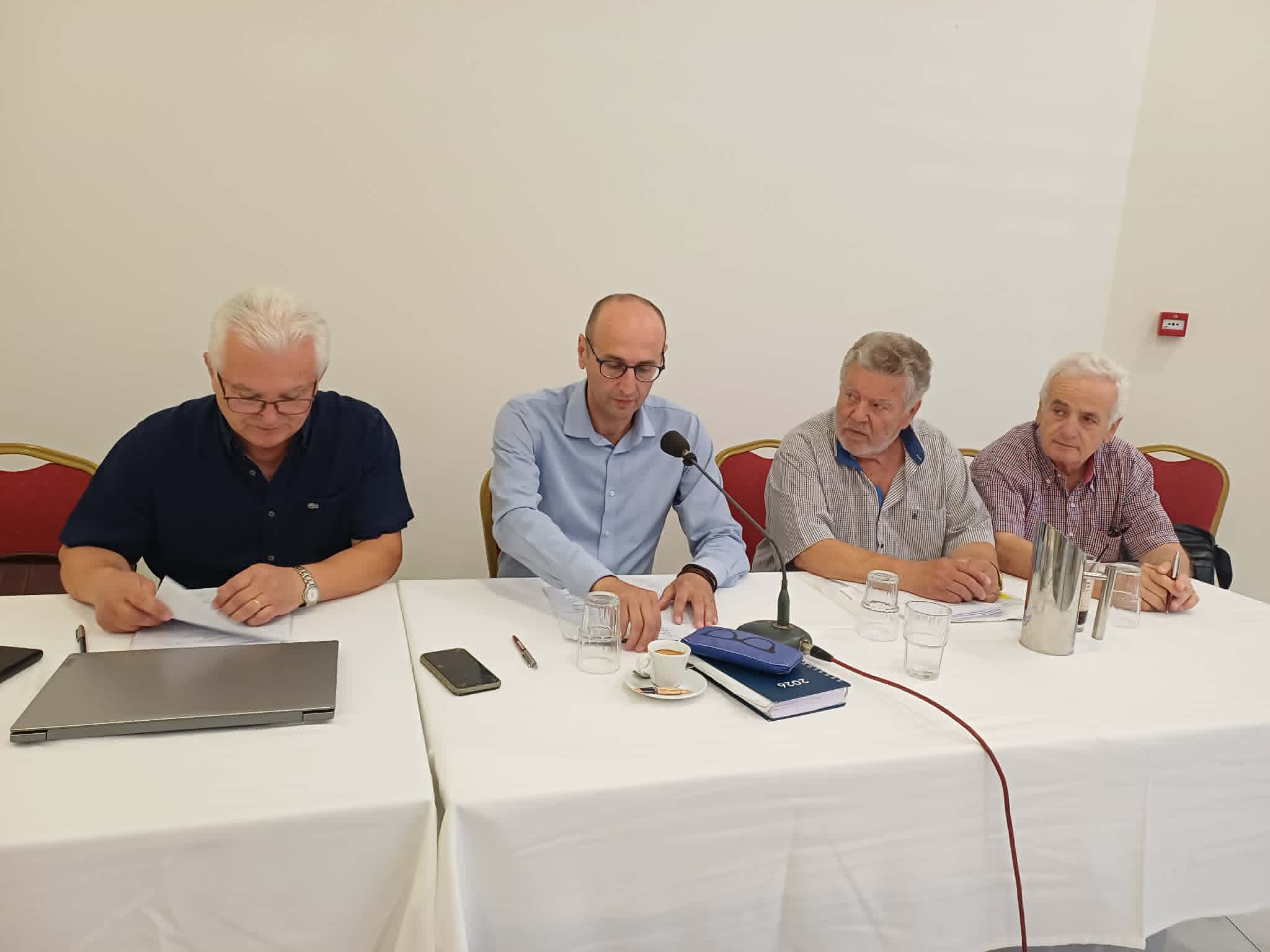 Αντιδρούν οι συνταξιούχοι της ΔΕΗ στην καταστροφή των υποδομών εξόρυξης του λιγνίτη- εκδήλωση στη Λάρισα (ΦΩΤΟ)