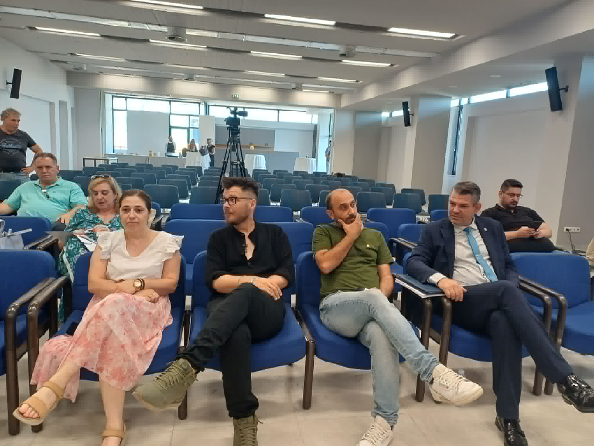Το έργο «Έξυπνες Γέφυρες» – Ψηφιακές τεχνολογίες και καινοτομία στη διαχείριση των υποδομών παρουσιάστηκε  στη Λάρισα (ΦΩΤΟ)