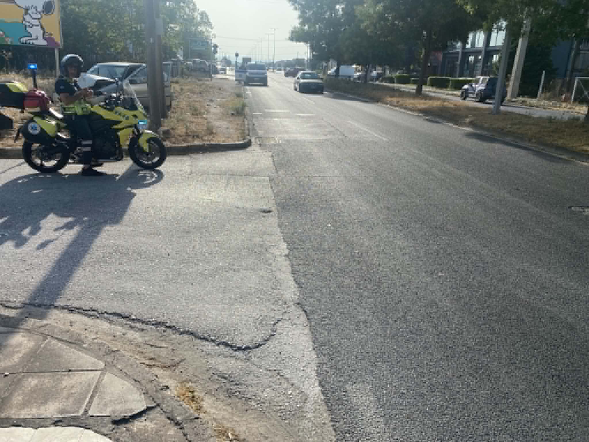 Σοβαρό τροχαίο στην οδό Βόλου έπειτα από σύγκρουση δύο ΙΧ- ενα παιδάκι τραυματίστηκε (ΦΩΤΟ+video)