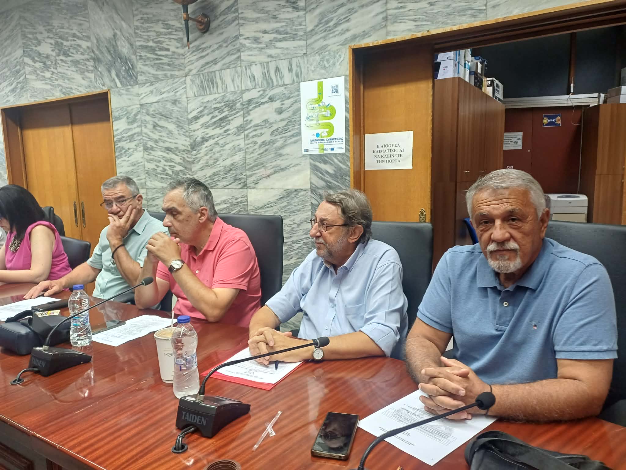 Η κατάσταση στη οδό Θεοπόμπου στον Άγιο Θωμά και η αποκατάσταση της κύριας πρόσβασης στη συνοικία της Τούμπας (ΦΩΤΟ)