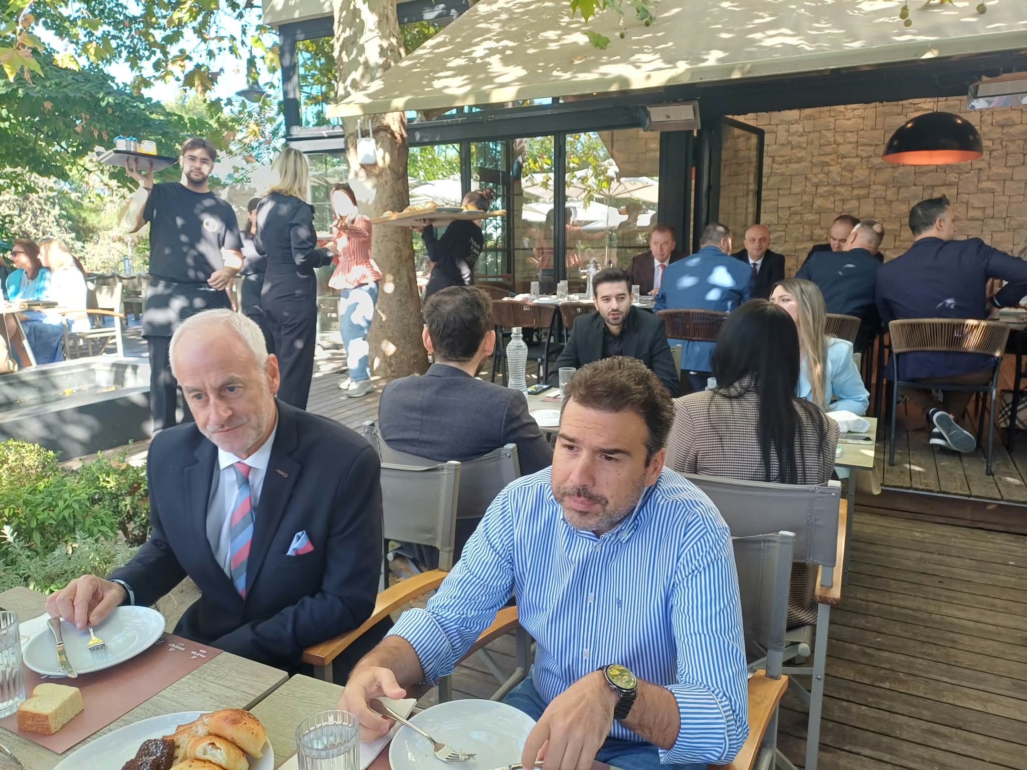 Ο νομικός κόσμος της  Λάρισας τιμά τον Άγιο Διονύσιο τον Αρεοπαγίτη (ΦΩΤΟ+video)