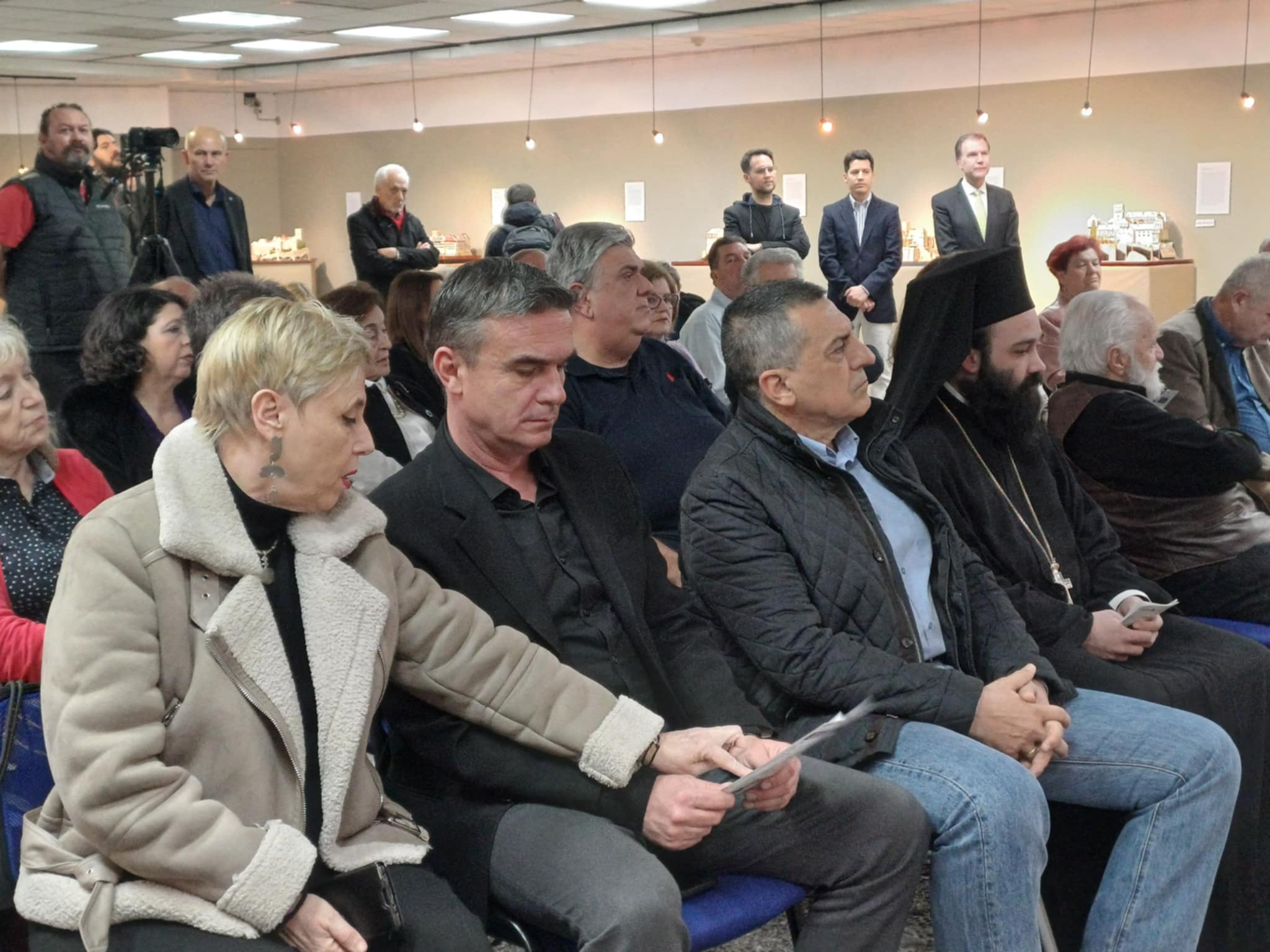 Εγκαινιάστηκε η έκθεση «Άγιον Όρος και Μετέωρα  στο Χατζηγιάννειο Λάρισας (ΦΩΤΟ)