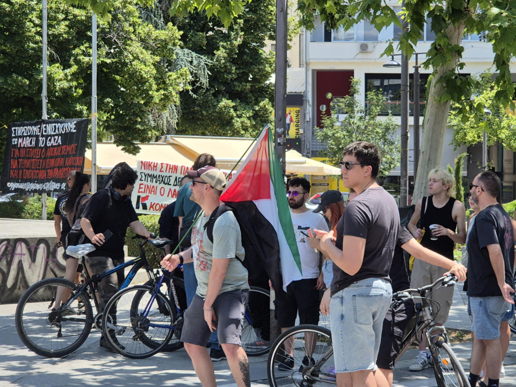 Εγκαίνια ανακαινισμένης Συναγωγής στη Λάρισα παρουσία Ζαχαράκη υπό δρακόνεται μέτρα ασφαλείας (ΦΩΤΟ)