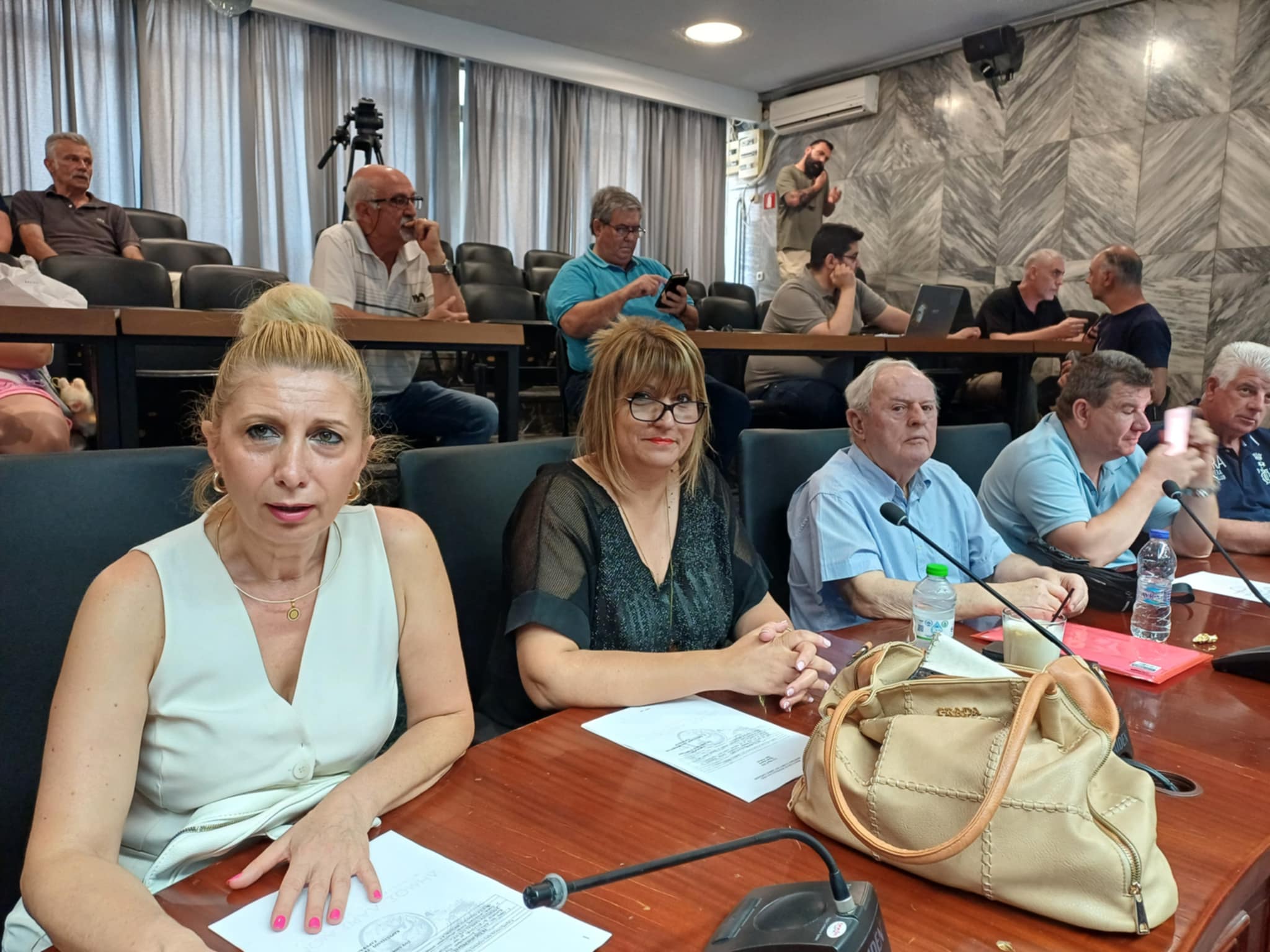 Το φεστιβάλ καφέ και η Τάκη Τσιόγκα πεδίο αντιπαράθεσης στο δημοτικό συμβούλιο Λάρισας (ΦΩΤΟ)