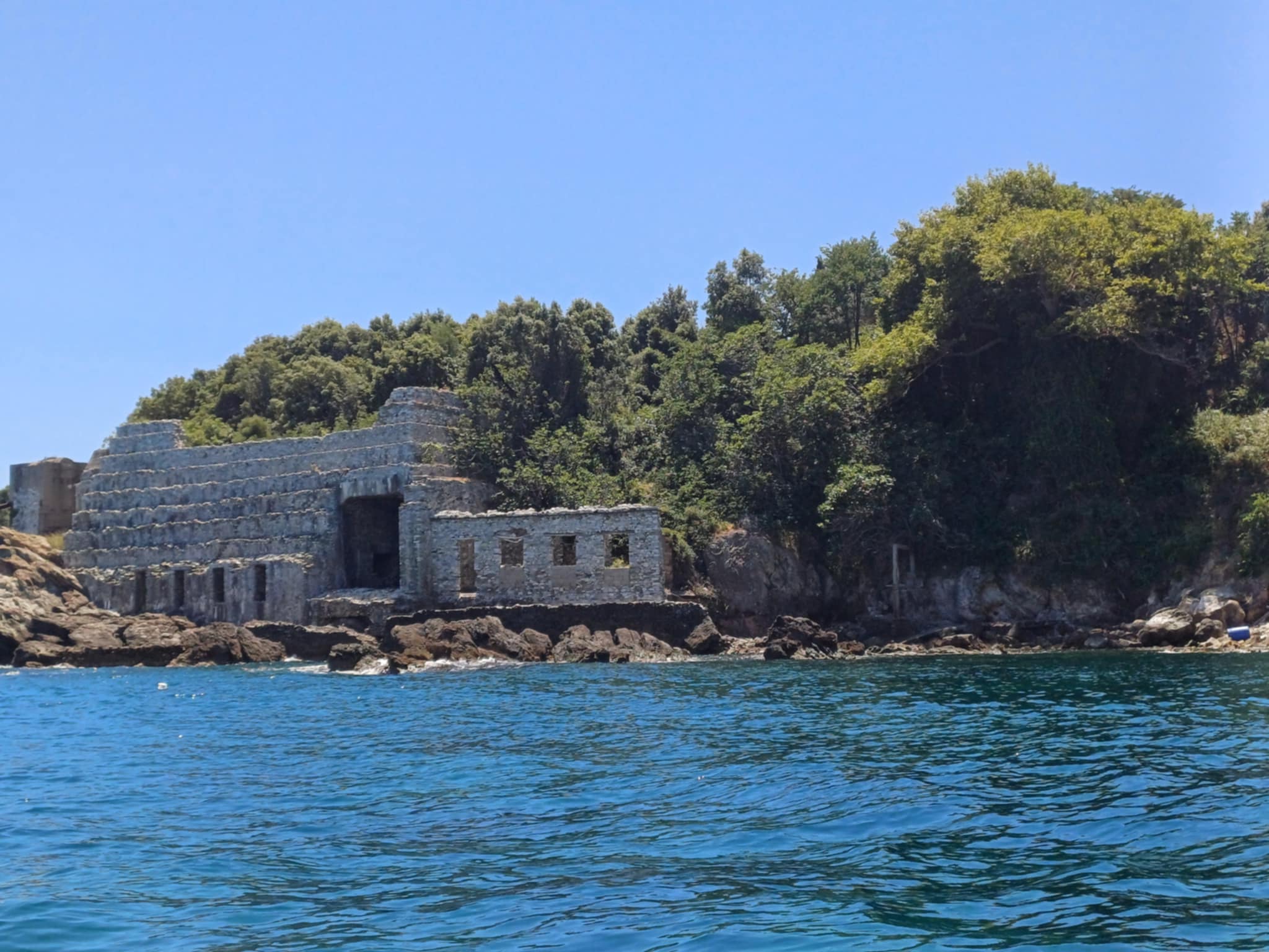 Δροσερός π[ερίπλους των παραλίων της Λάρισας (ΦΩΤΟ)
