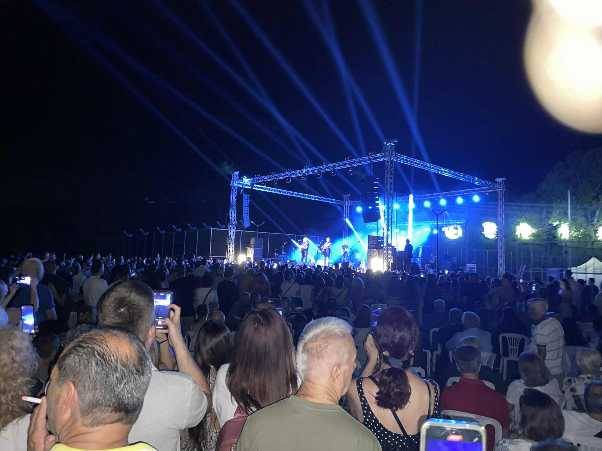 Χιλιάδες Θεσσαλοί παρακολούθησαν τη συναυλία Πορτοκάλογλου, Κότσιρα στην Ιτέα (ΦΩΤΟ+video)
