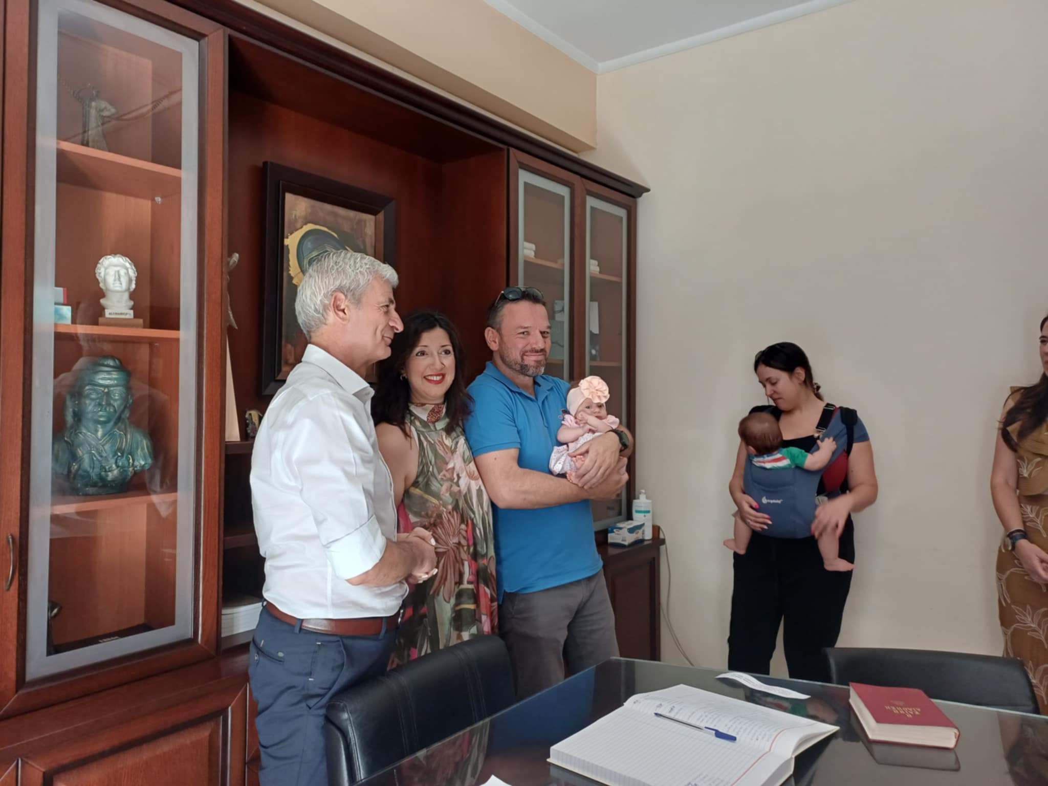 Ορκίστηκαν 14 εκπαιδευτικοί δευτεροβάθμιας εκπαίδευσης νομού Λάρισας (ΦΩΤΟ+video)