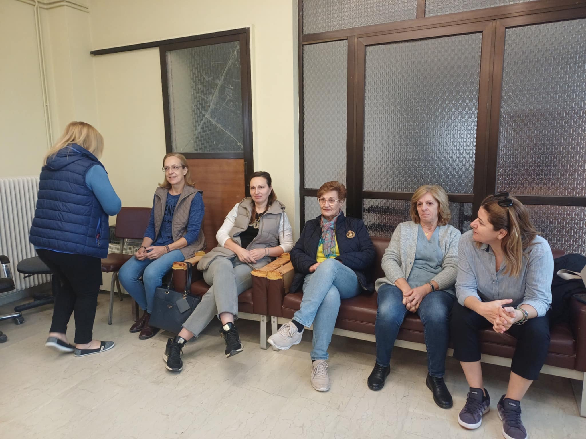 Επίσκεψη Μαμακου στη διμή στο Κουτσόχερο- συζήτηση με τους κατοίκους τςη Μάνδρας για την ασφάλεια στο χωριό (ΦΩΤΟ)