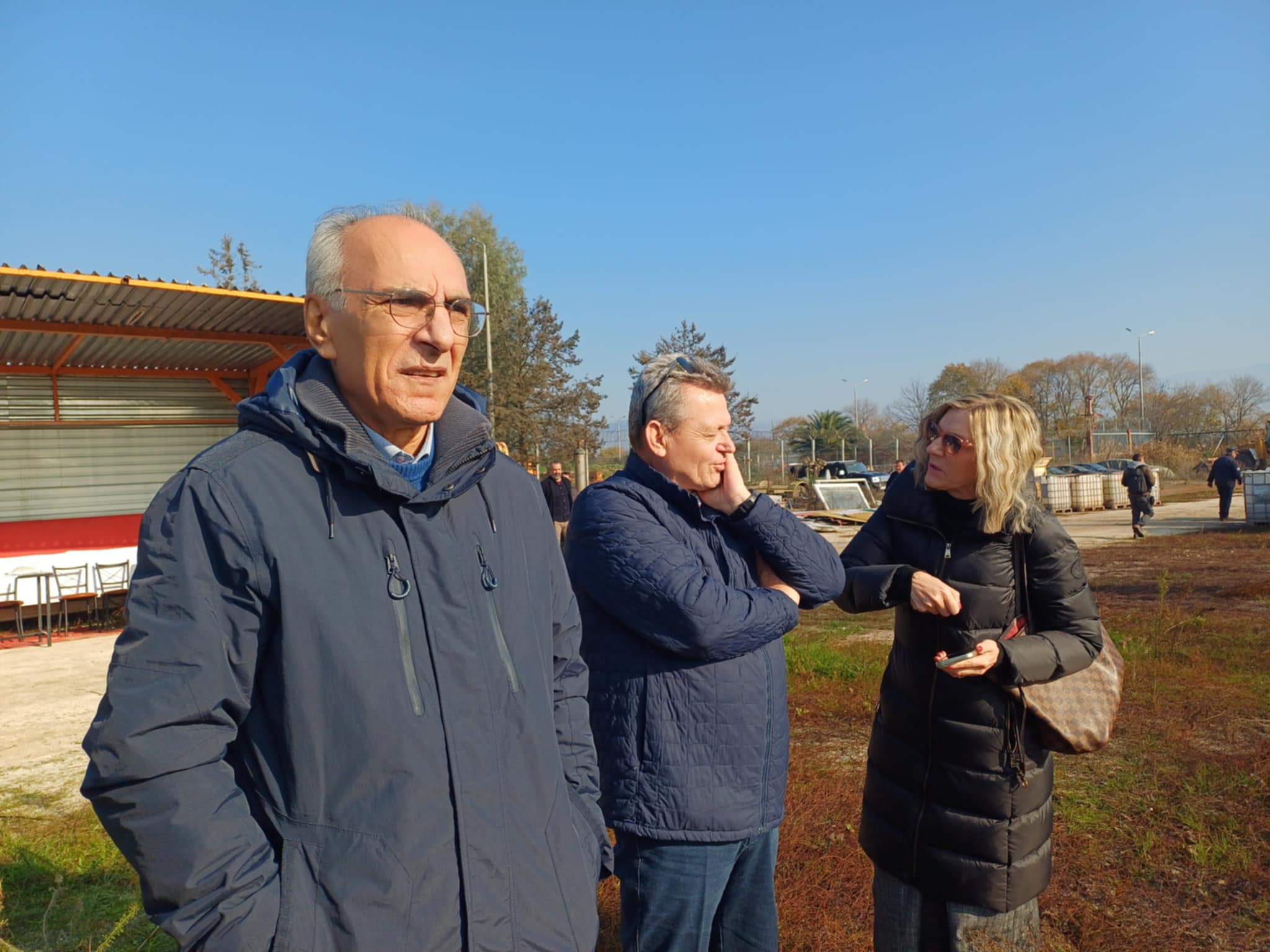 Επίδειξη πρωτοποριακού αντιπλημμυρικού, αντιπυρικού υλικού παρουσία Κουρέτα (ΦΩΤΟ+video)