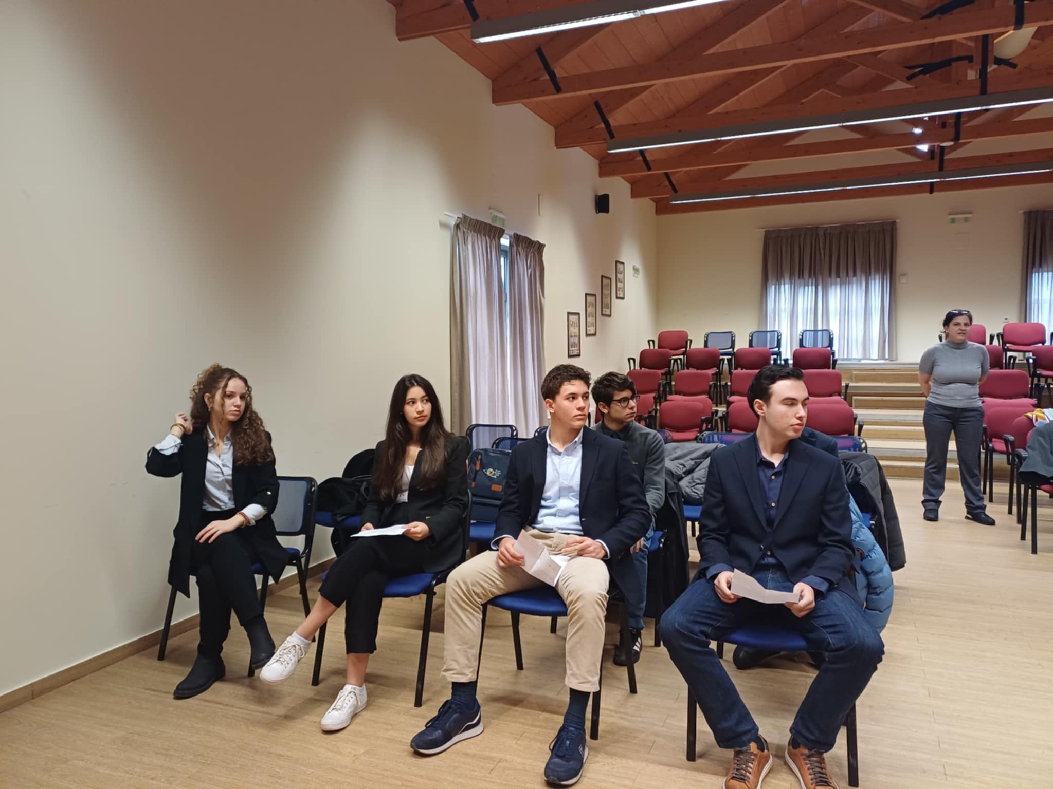 Μαθητές του προτύπου Γενικού Λυκείου Λάρισας πήραν συνέντευξη από το δήμαρχο Θανάση Μαμάκο (ΦΩΤΟ+video)