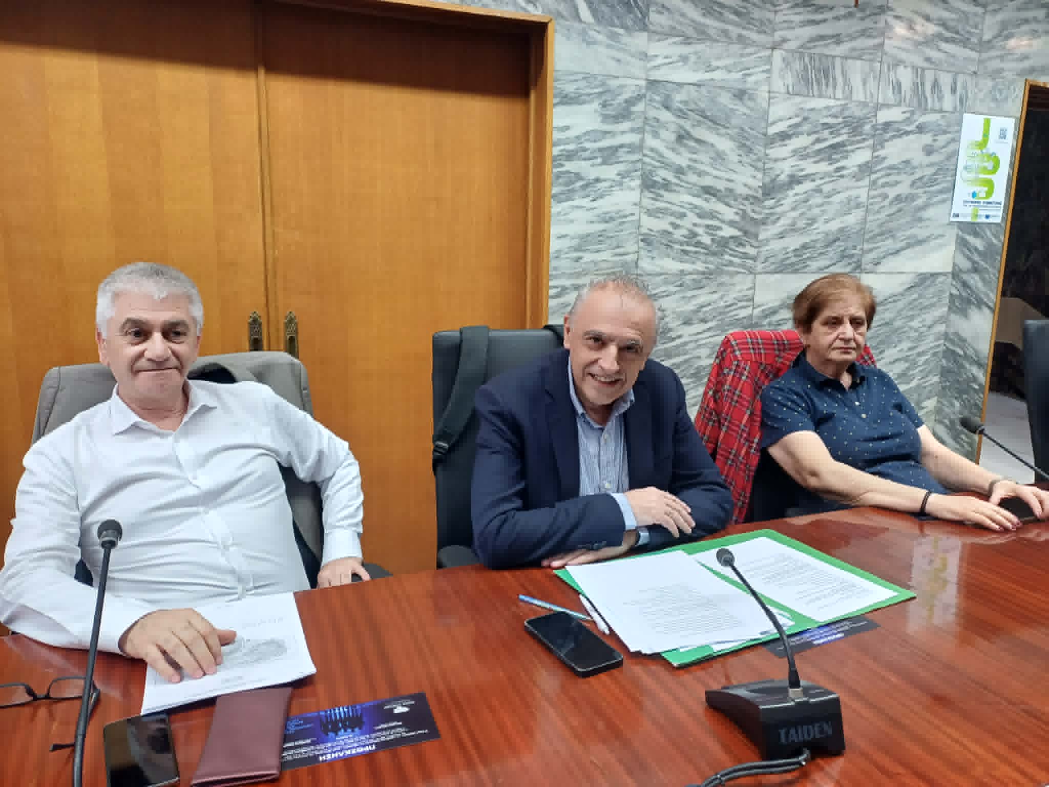 Άναψε η συζήτηση στο δημοτ. συμβούλιο για τις κατεδαφίσεις στο Κουτσόχερο  (ΦΩΤΟ+video)