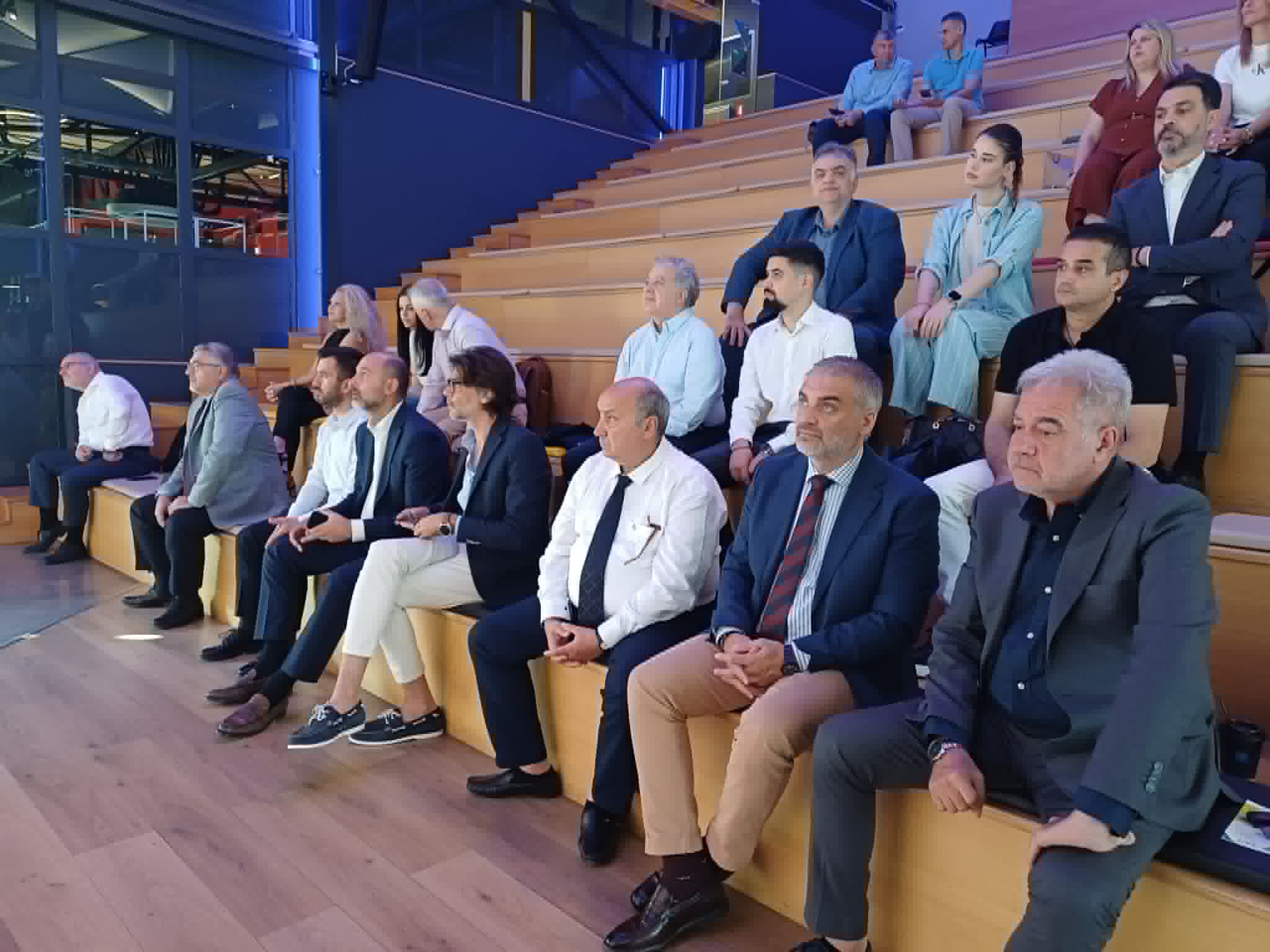Παρουσιάστηκε το  «Εθνικό Δίκτυο Τηλεϊατρικής» στο Joist στη Λάρισα (ΦΩΤΟ +video)