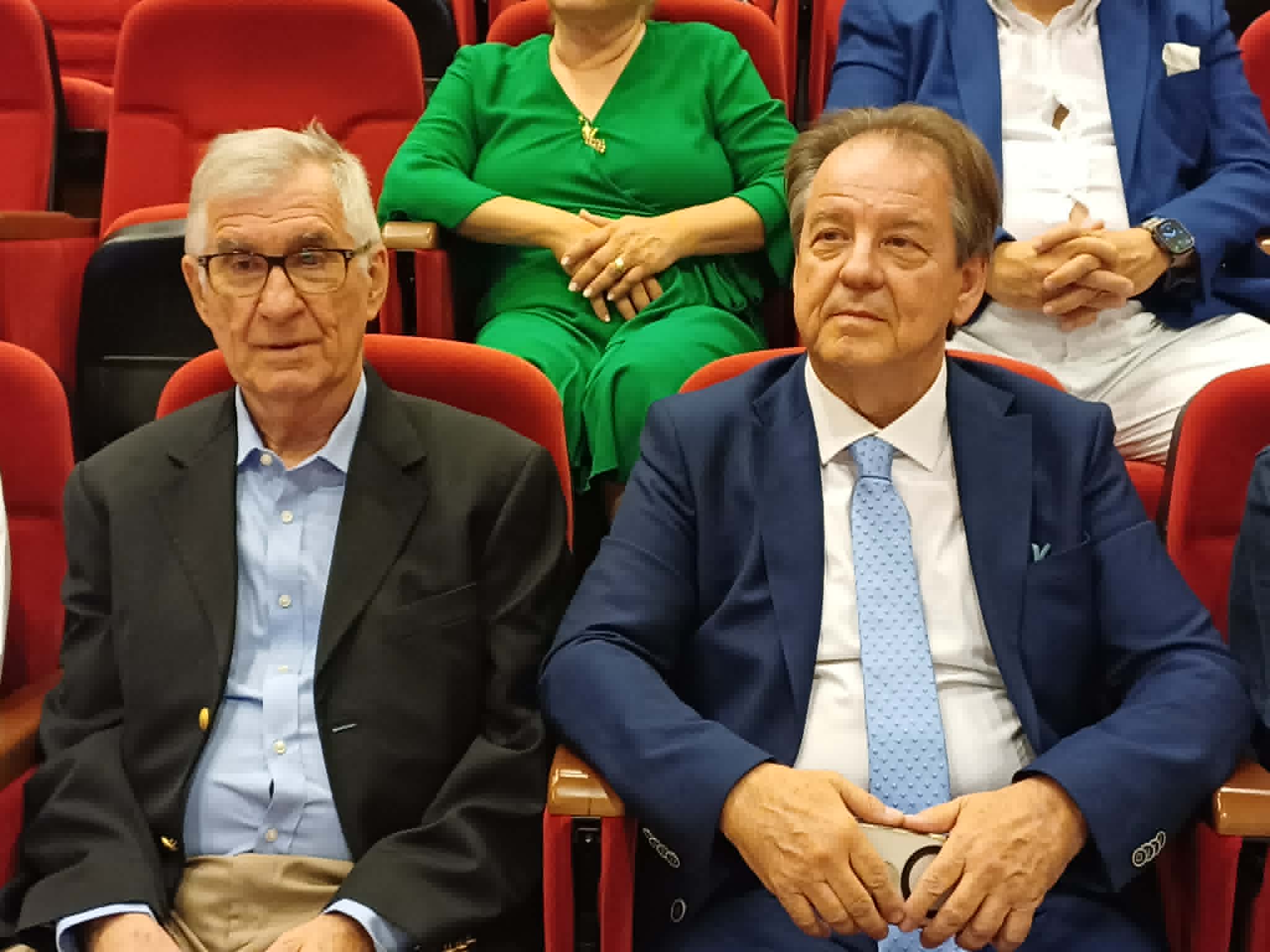 Επίτιμος διδάκτορας Ιατρικής του Πανεπιστημίου Θεσσαλίας ο Αχιλλέας Γραβάνης (ΦΩΤΟ)
