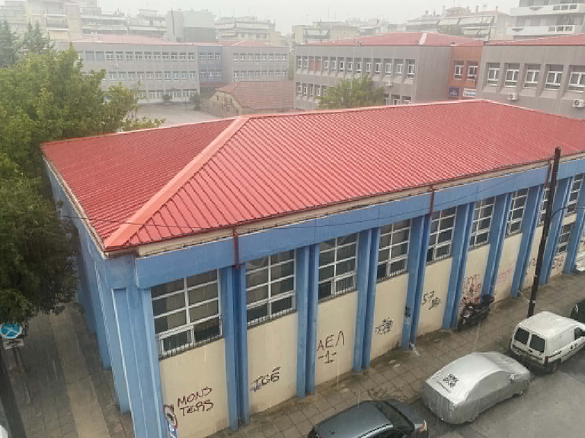 Μπουρίνι στη Λάρισα και ισχυρή χαλαζόπτωση σε Πλατανούλια, Δαμάσι λίγο πριν τη συγκομιδή- σε απόγνωση οι αγρότες