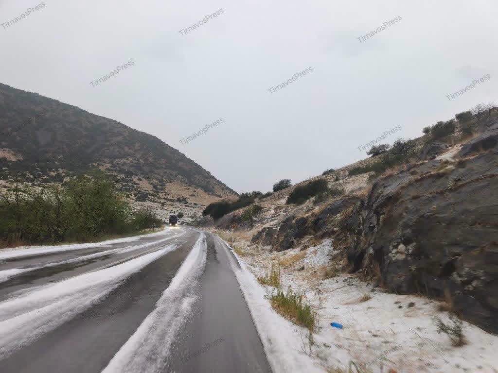 Χαλάζι στον Τύρναβο: Επικοινωνία περιφερειάρχη με πρόεδρο του ΕΛΓΑ- σύσκεψη αύριο στα Πλατανούλια