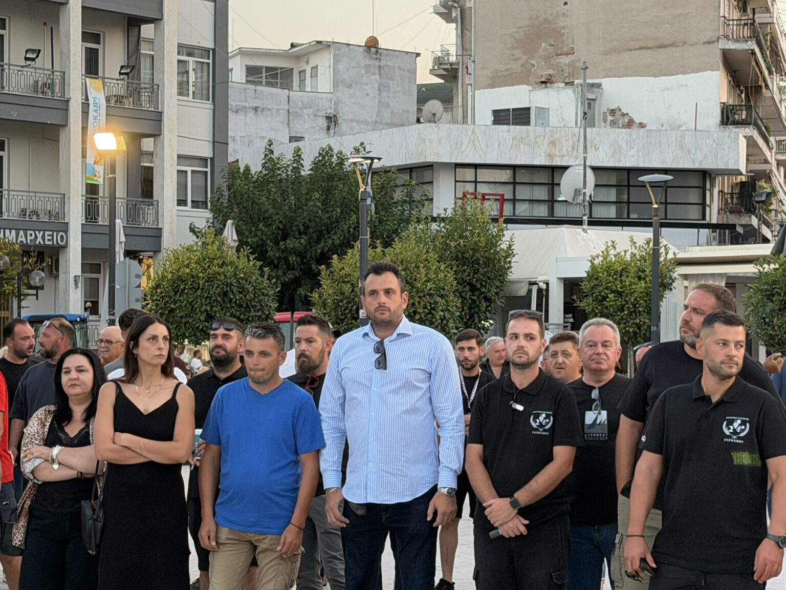 Συλλαλητήριο αγροτών στον Τύρναβο με τρακτερ για δίκαιες αποζημιώσεις (ΦΩΤΟ)