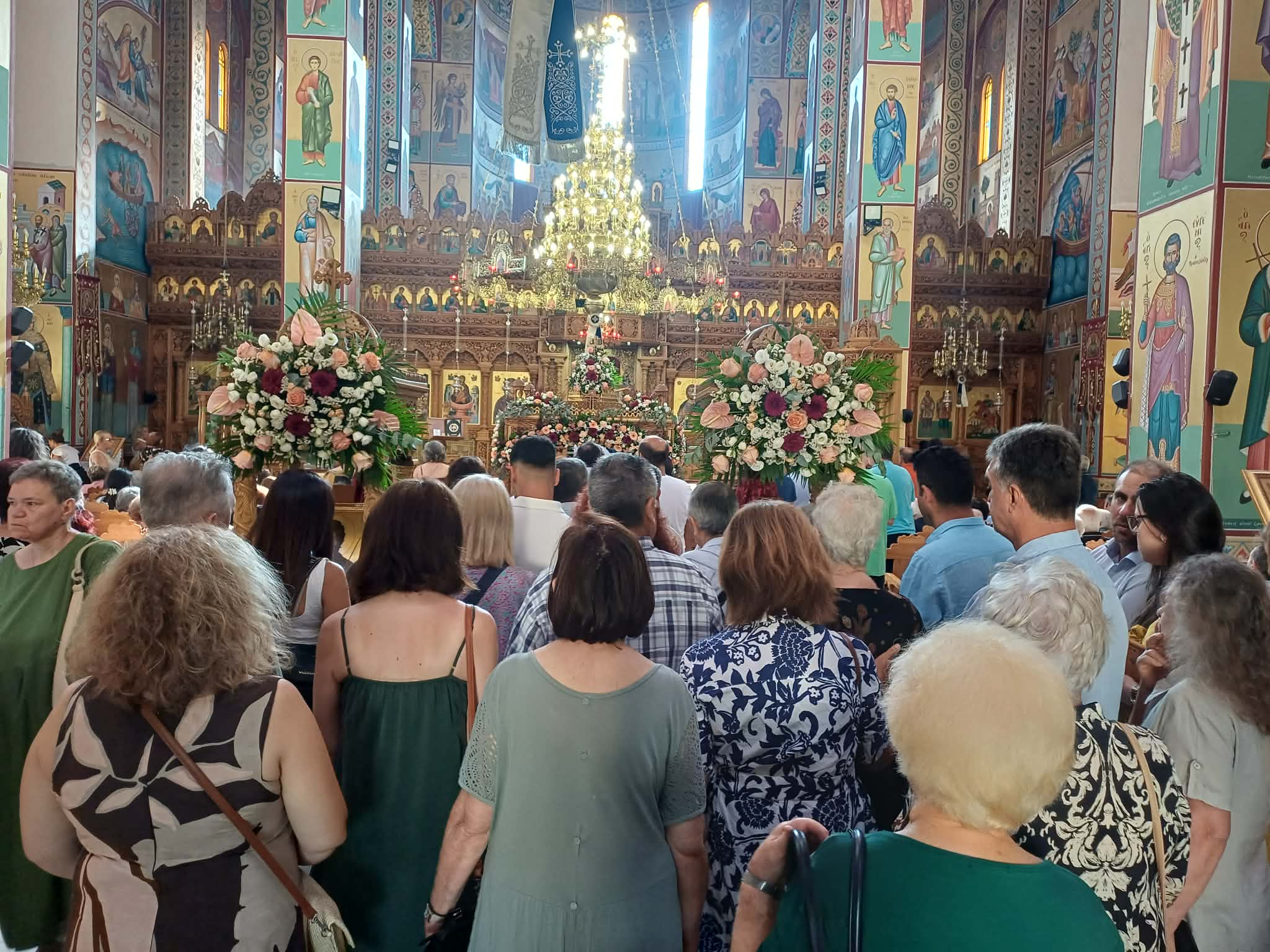 Λάρισα: Πλήθος πιστών στη Ζωοδόχο Πηγή για την Κοίμηση της Θεοτόκου (ΦΩΤΟ-ΒΙΝΤΕΟ)