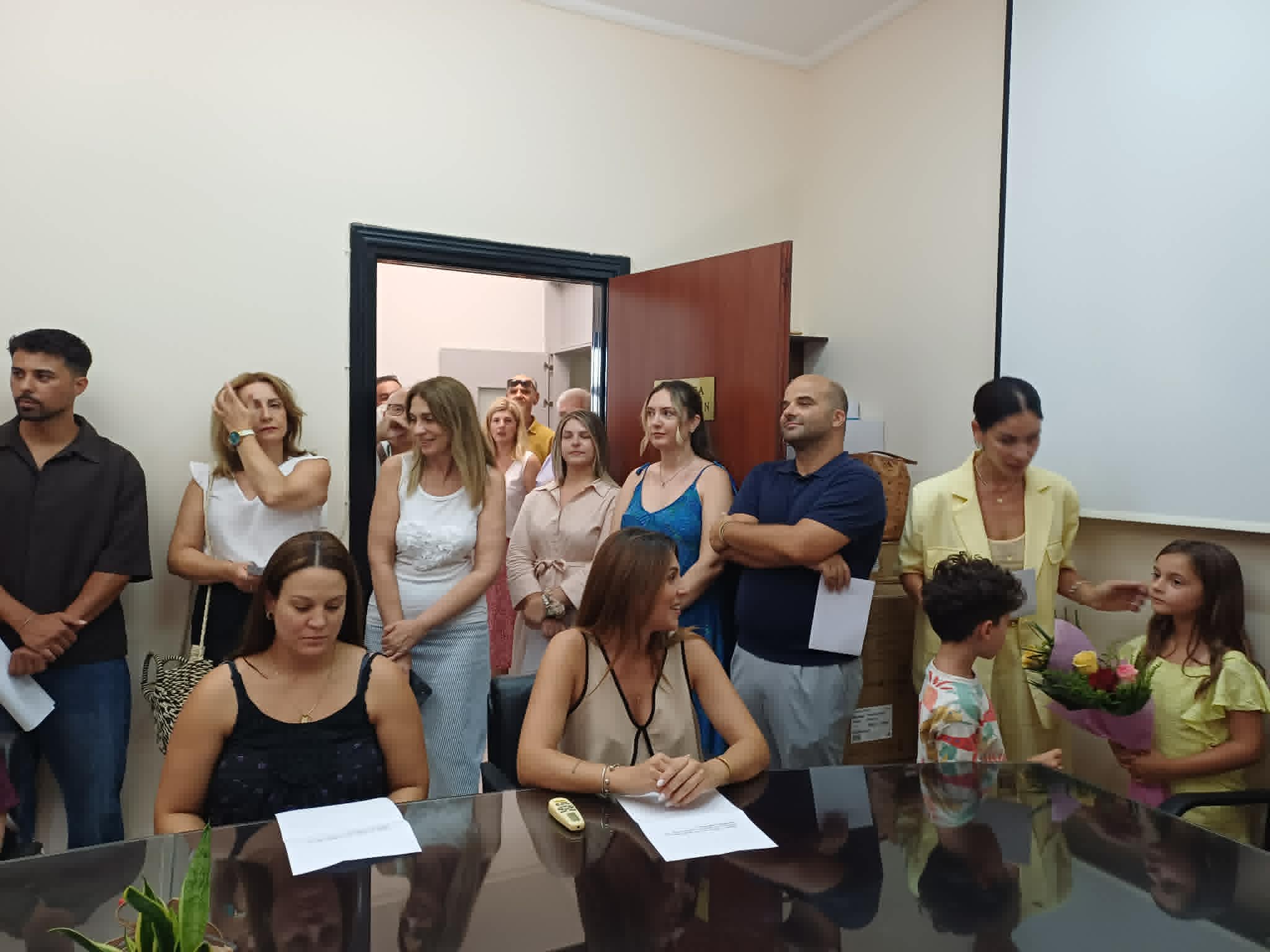 Ορκίστηκαν στα γραφεία της Δευτεροβάθμιας Λάρισας οι νεοδιόριστοι εκπαιδευτικοί (ΦΩΤΟ+video)