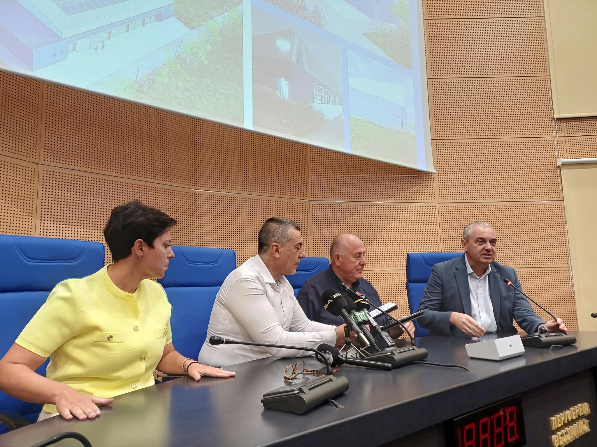 Υπογράφηκαν οι συμβάσεις για την κατασκευή 6 νέων κολυμβητηρίων σε δήμους της Θεσσαλίας (ΦΩΤΟ)