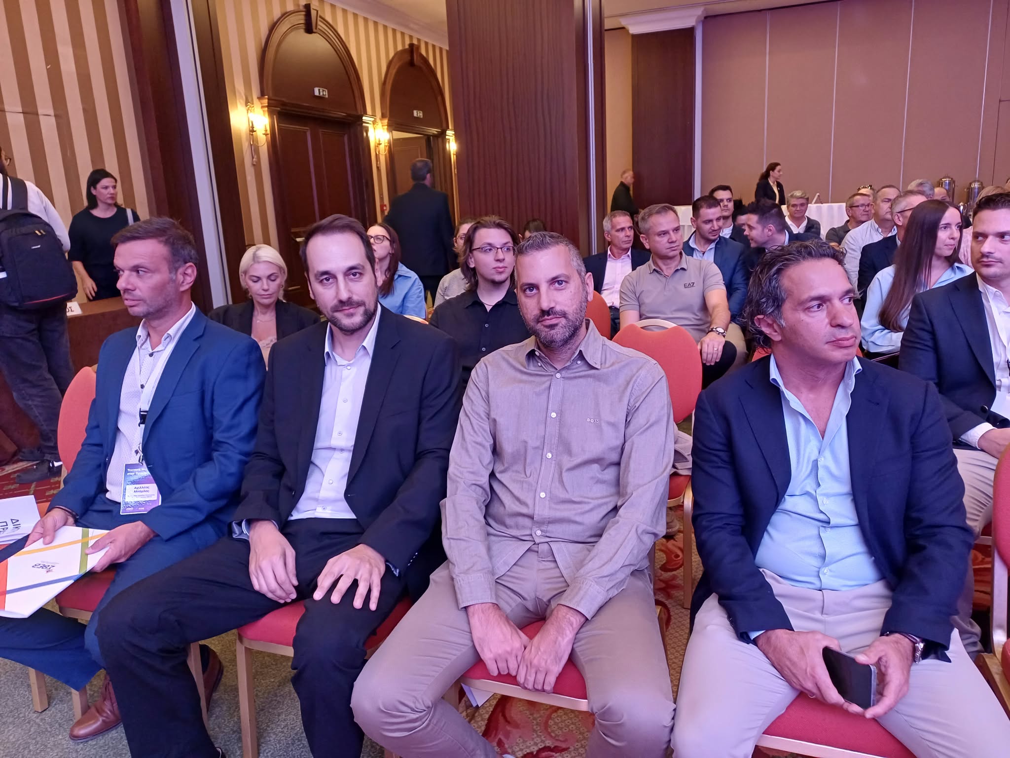 Η Τεχντή Νοημοσύνη στην υπηρεσία του επιχειρείν- εκδήλωση του ΣΘΕΒ στη Λάρισα (ΦΩΤΟ)