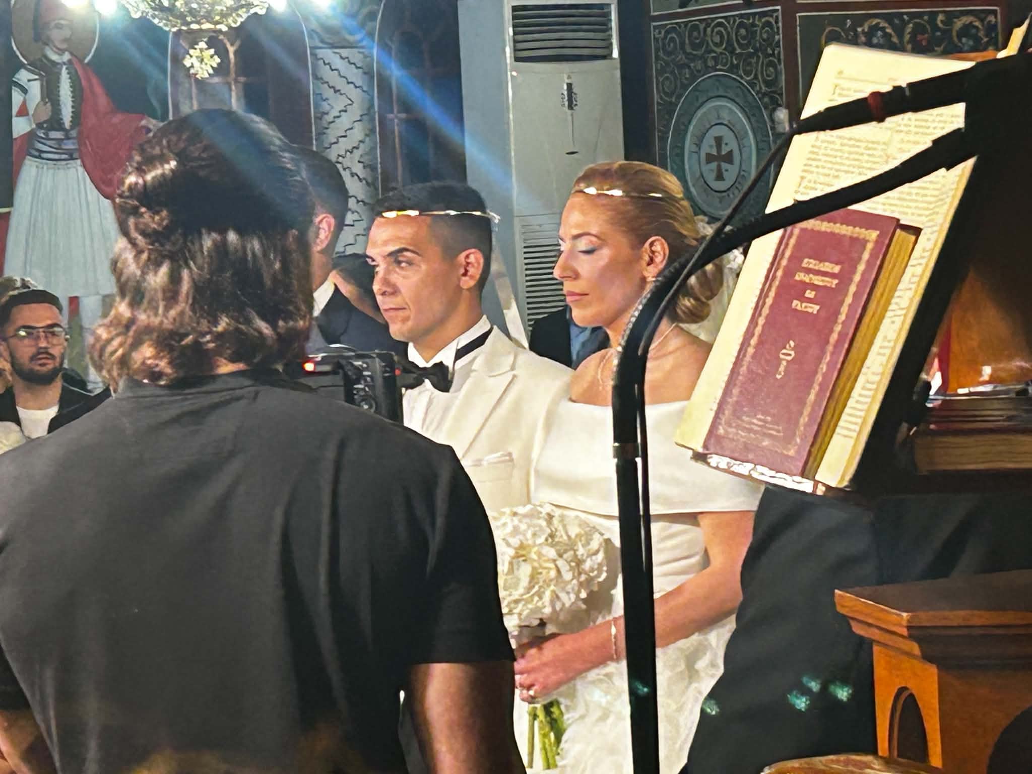 Λαμπερός γάμος στη Νίκαια Λάρισας: Ο Άγγελος Βράκας και η Μαρία Γκουνιαρούδη ενώθηκαν με τα δεσμά του γάμου (ΦΩΤΟ+video)