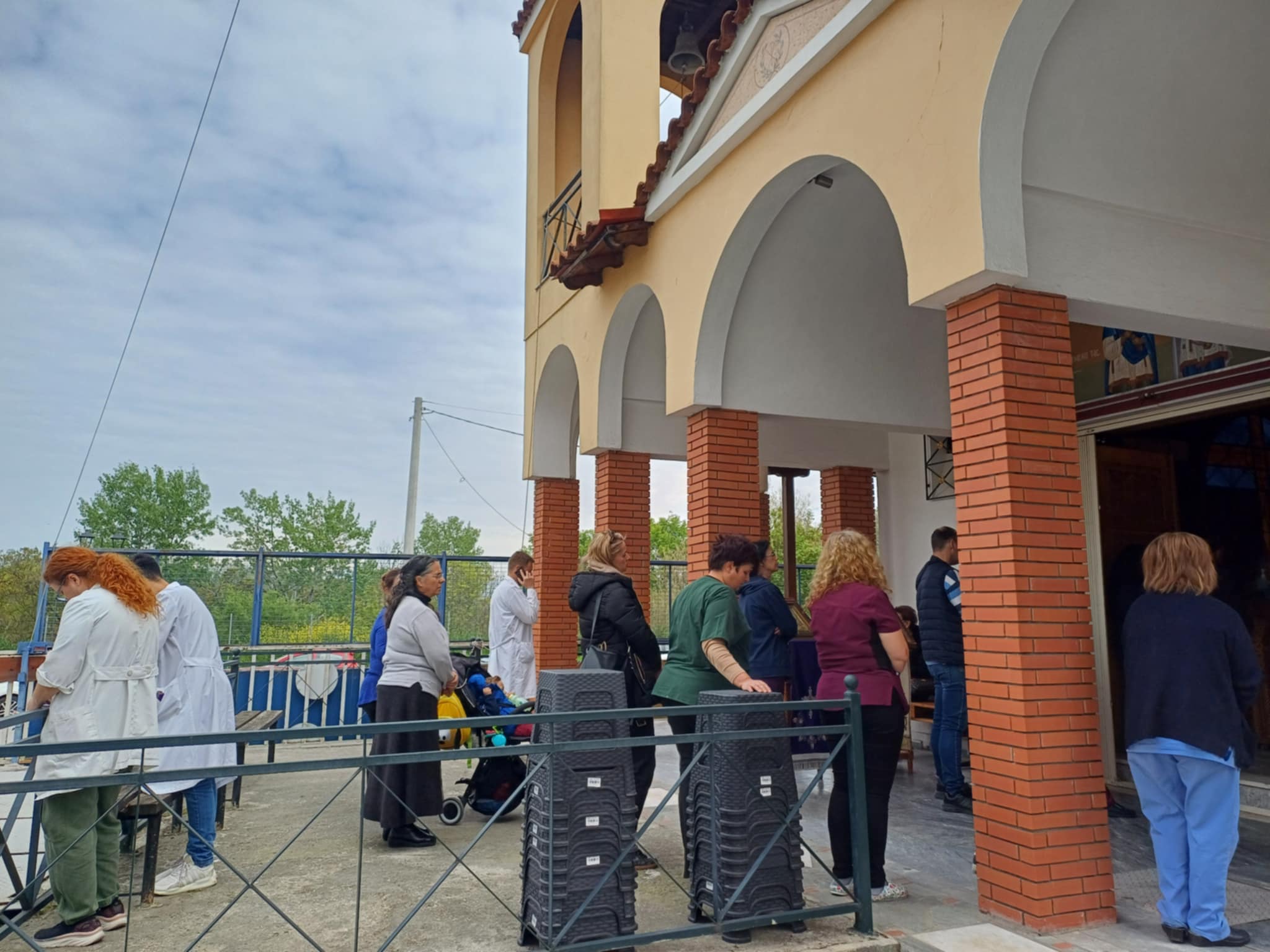 Με κατάνυξη τελέστηκε η λειτουργία  του ιερού ευχελαίου από τον Μητροπολίτη Λαρίσης στο ΓΝΛ (ΦΩΤΟ+video)