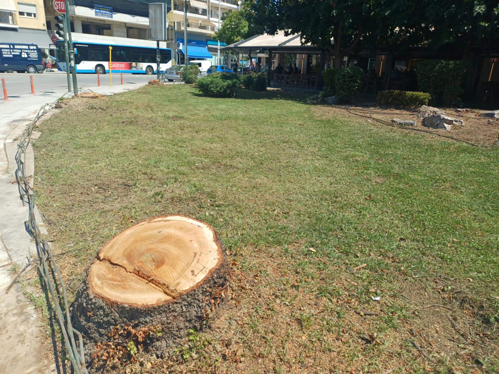 Εργοτάξιο από σήμερα η Λάρισα- ξεκίνησαν τα έργα για τον κυκλικό κόμβο σε Ηρ. Πολυτεχνείου- Φαρσάλων (ΦΩΤΟ)