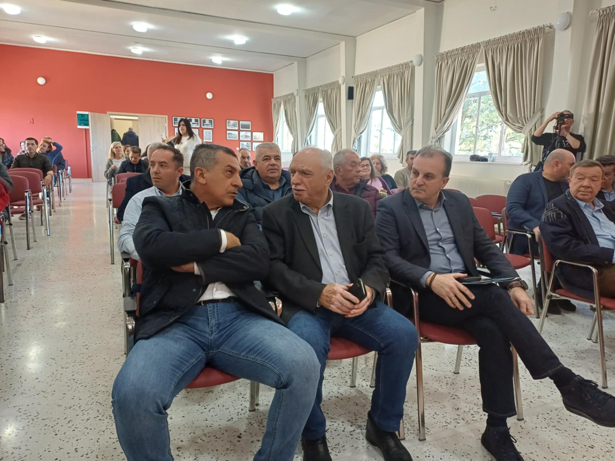 Αναλύθηαν οι επιπτώσεις στα εδάφη της Θεσσαλίας σε ημερίδα του ΕΛΓΟ Δήμητρα και της περιφέρειας (ΦΩΤΟ)