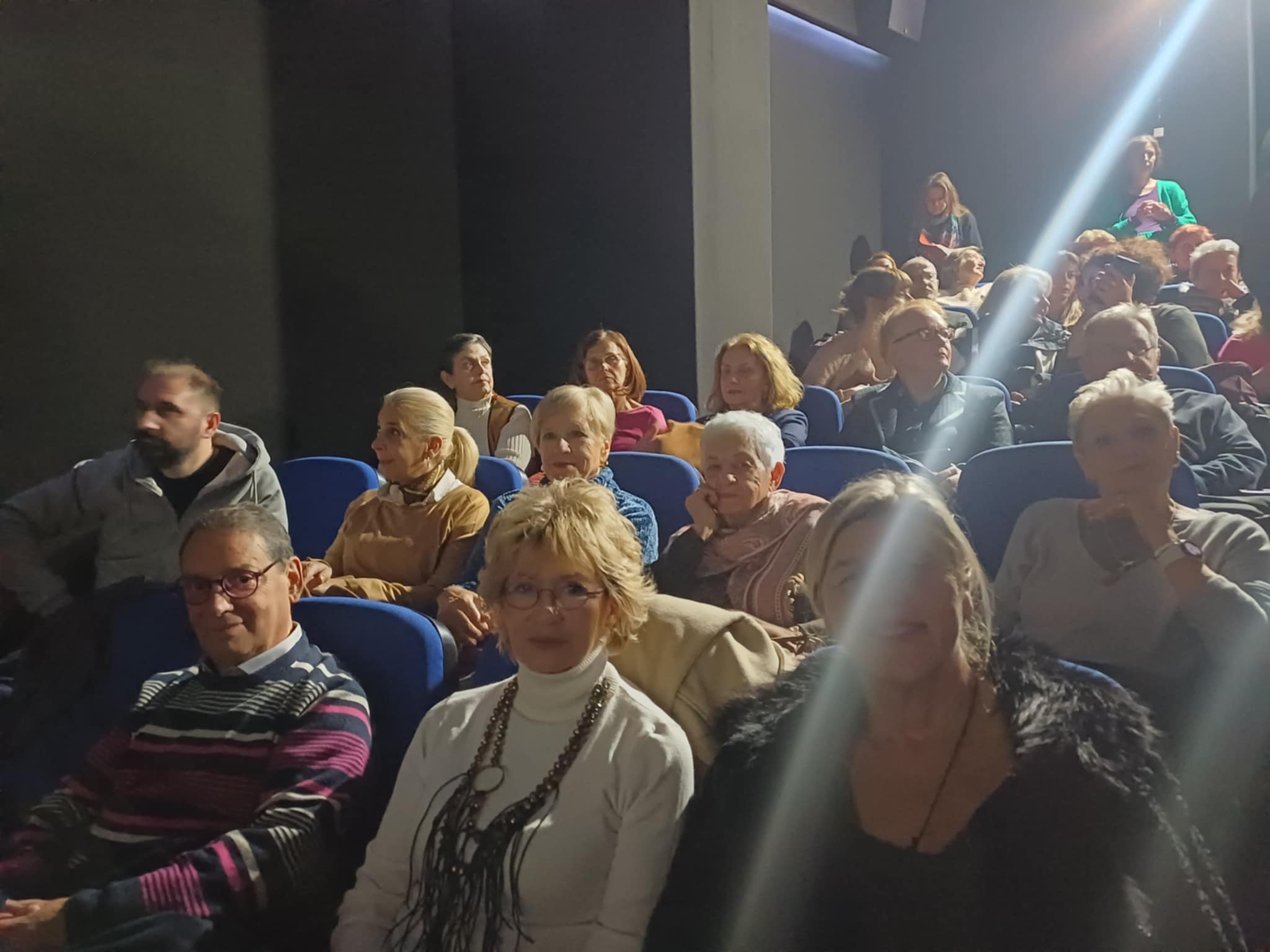 Πρώτη πανελλήνια προβολή ταινίας στη Λάρισα για την επανένταξη φυλακισμένων (ΦΩΤΟ)