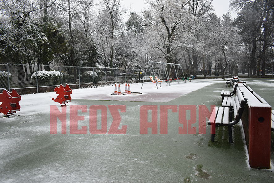 Ομορφες εικόνες στην Καρδίτσα μετά τον χιονιά (ΦΩΤΟ + ΒΙΝΤΕΟ)