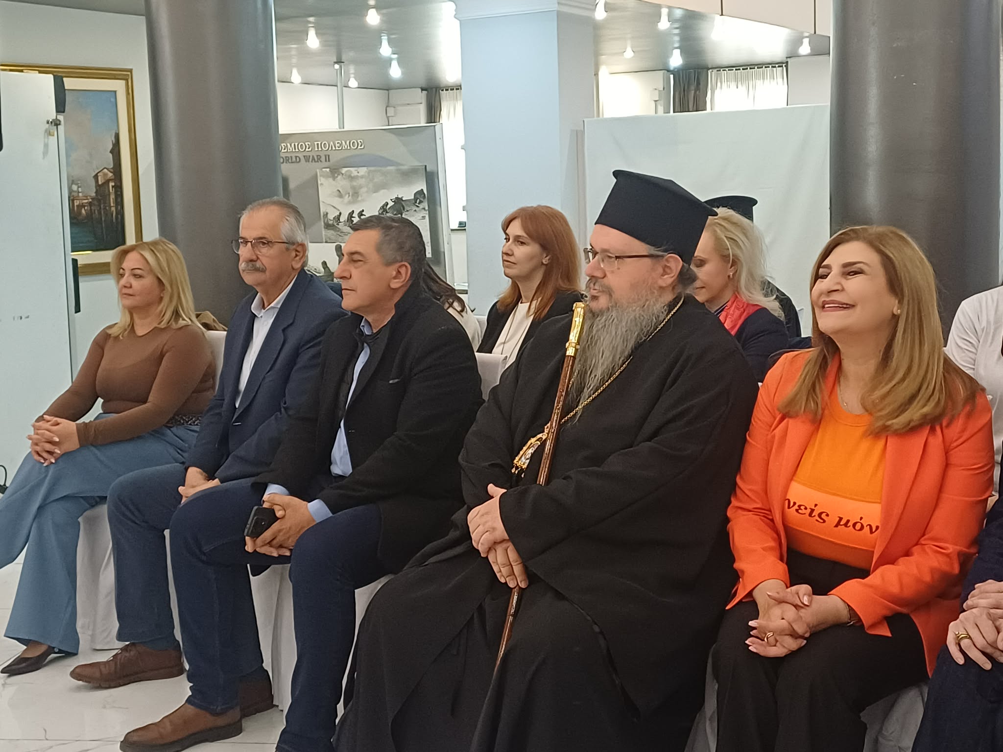 Μεγάλη συμμετοχή στο «Παζάρι Αγάπης» στη Λέσχη Αξιωματικών Φρουράς Λάρισας (ΦΩΤΟ)