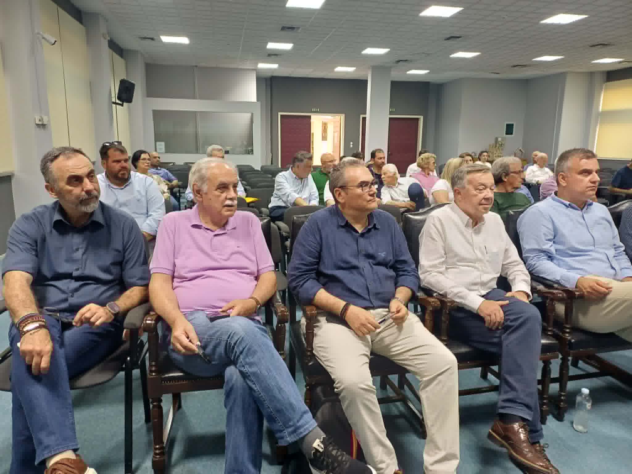 «Νερό και Θεσσαλία»: Στο επίκεντρο η μάχη για το υδατικό μέλλον της περιοχής (ΦΩΤΟ)