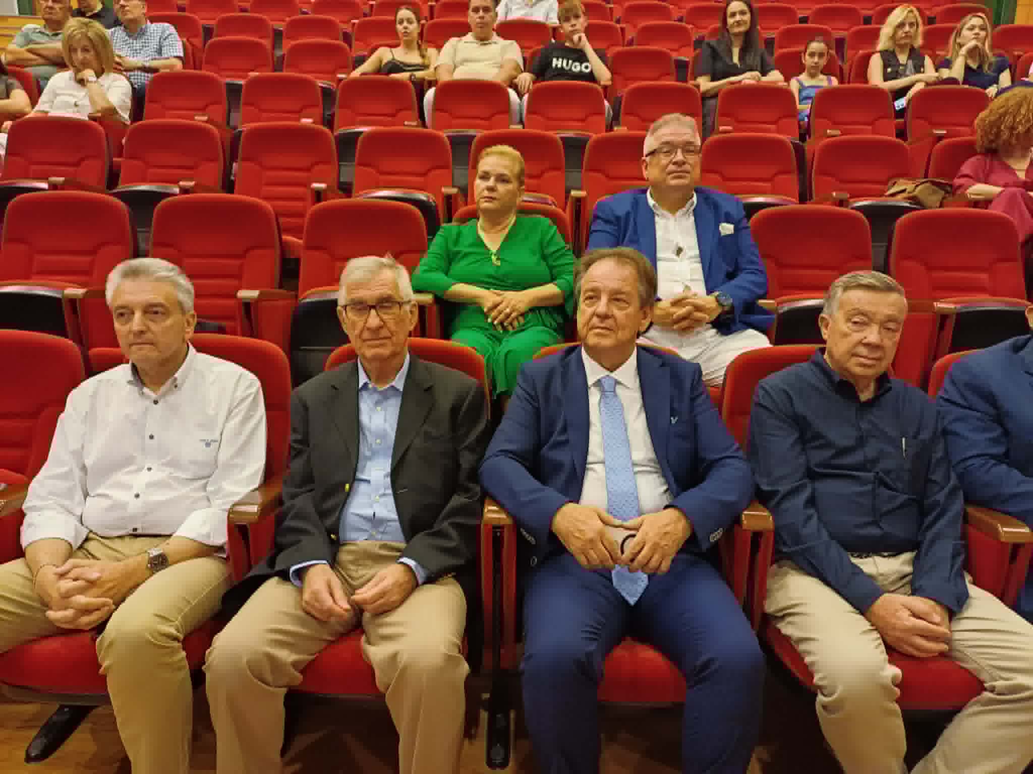 Επίτιμος διδάκτορας Ιατρικής του Πανεπιστημίου Θεσσαλίας ο Αχιλλέας Γραβάνης (ΦΩΤΟ)
