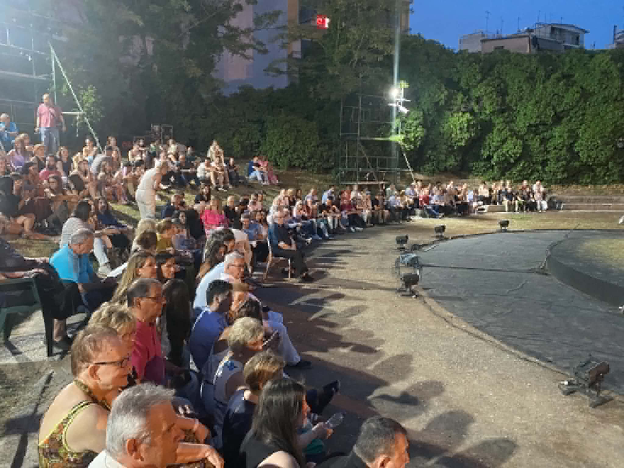 Ενθουσίασε η πρεμιέρα του «Ματωμένου Γάμου» από το Θεσσαλικό Θέατρο (ΦΩΤΟ+video)