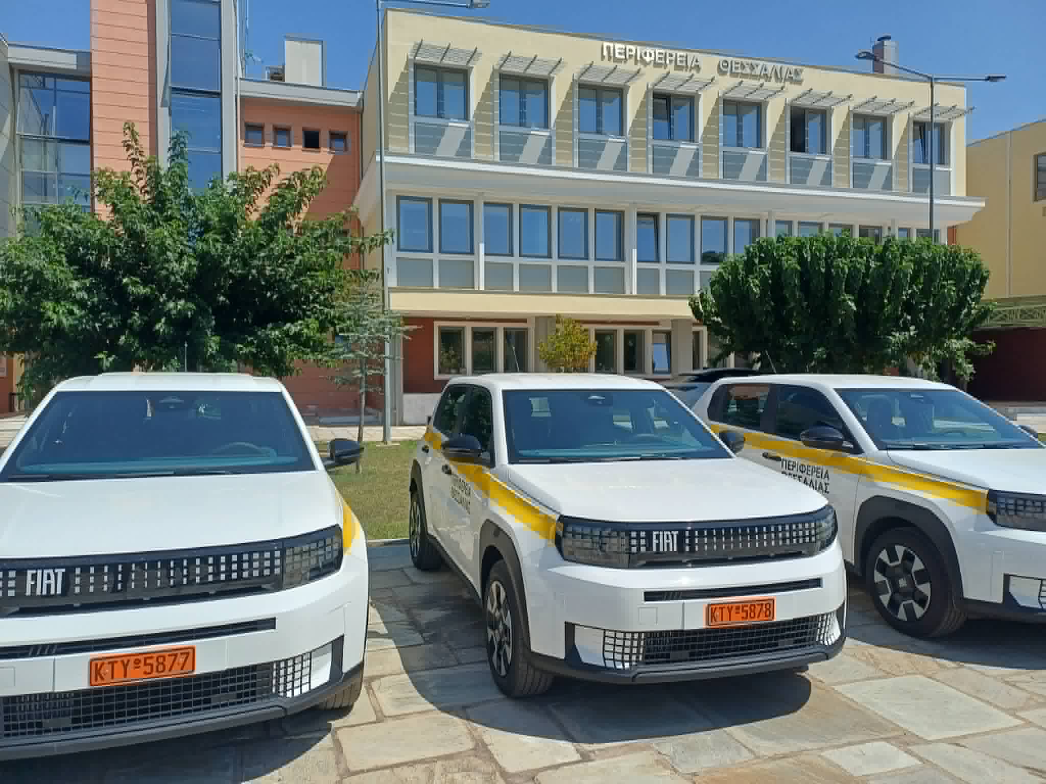 Αναβαθμίζεται ο μηχανολογικός στόλος της περιφέρειας- παρουσιάστηκαν τα νέα αυτοκίνητα