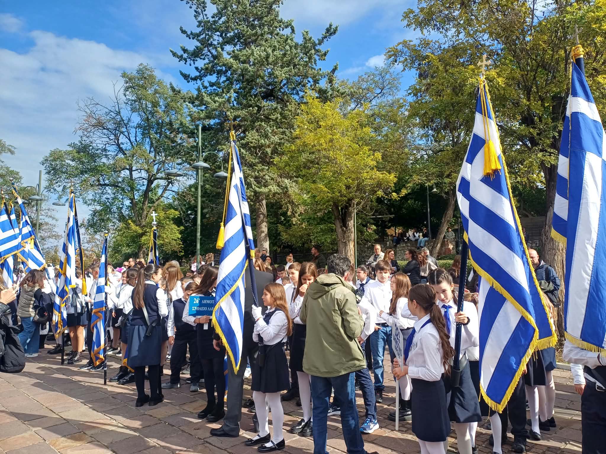 Λάρισα: Φόρος τιμής στους ήρωες του ’40 στο Ηρώο Πεσόντων / ΦΩΤΟ 9 Λάρισα: Φόρος τιμής στους ήρωες του ’40 στο Ηρώο Πεσόντων (ΦΩΤΟ+video)